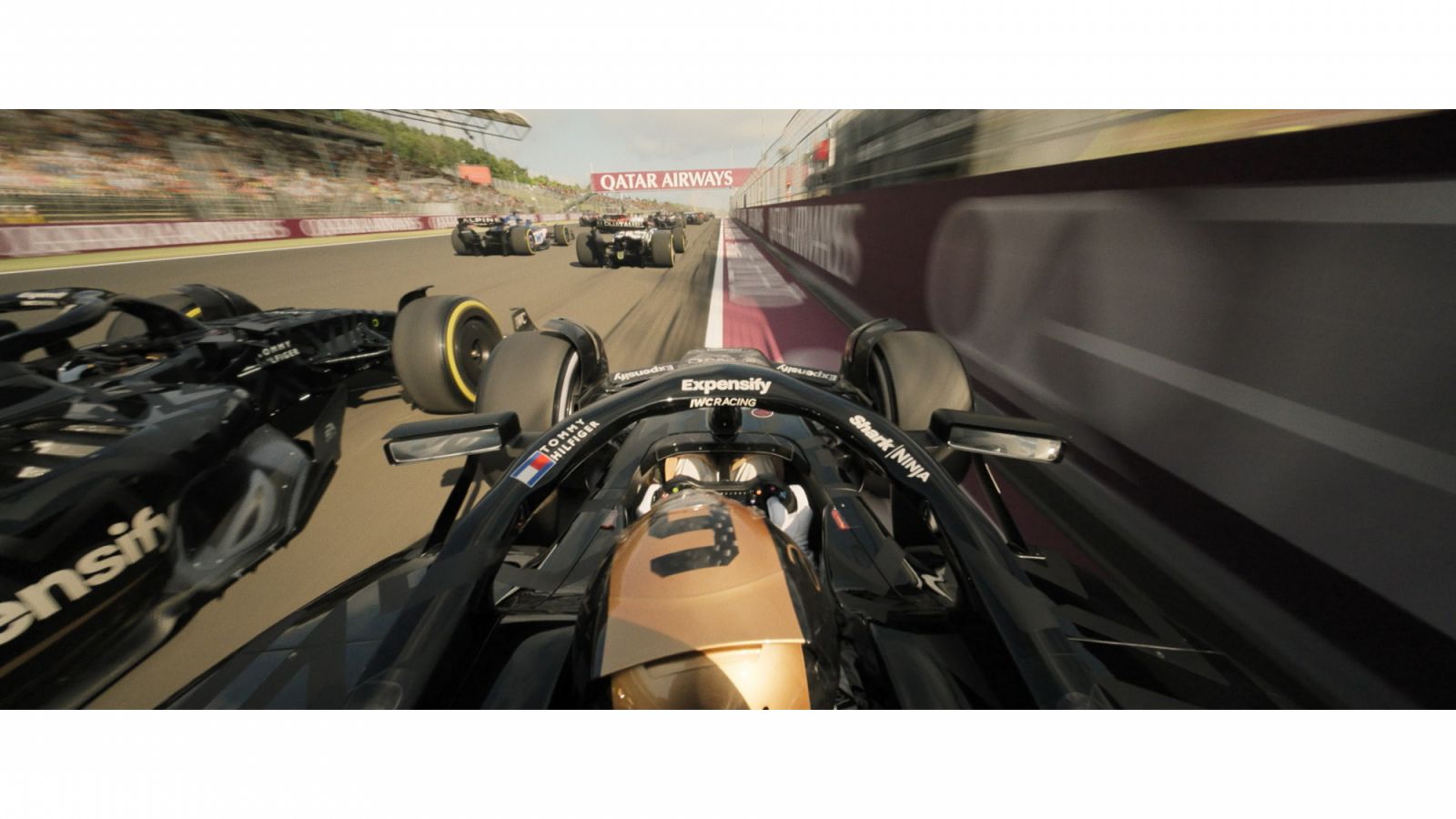A scene on the racetrack (Photo: Apple)