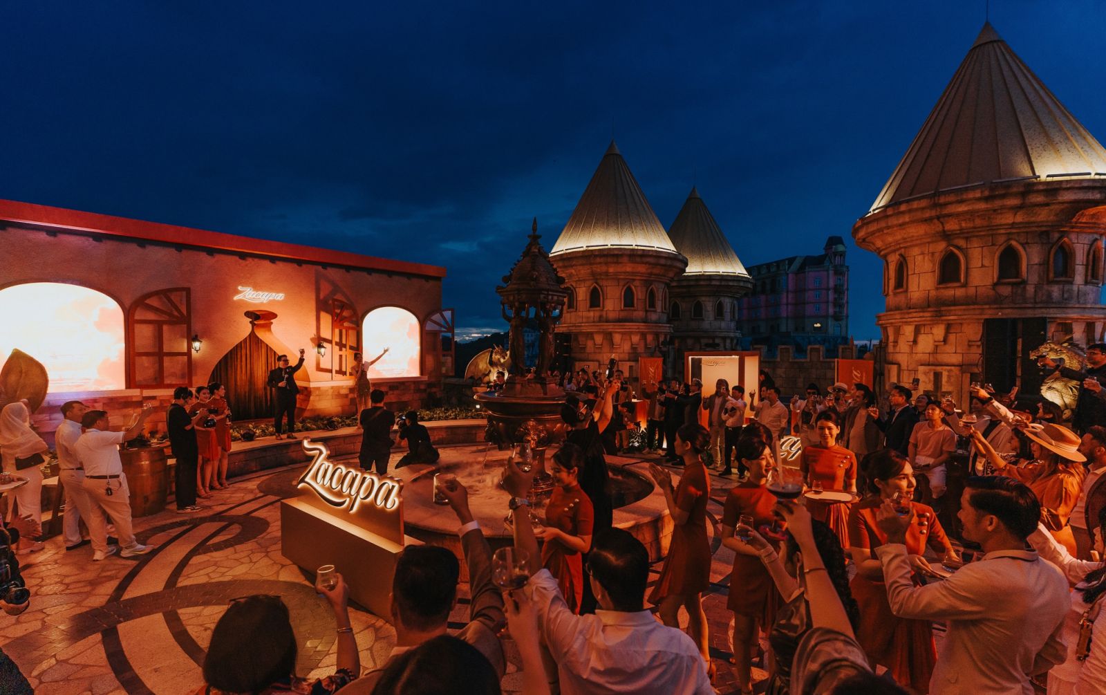 Guests raise a toast to Ron Zacapa at an immersive rooftop celebration in Da Nang that brings the spirit of Guatemala to Vietnam