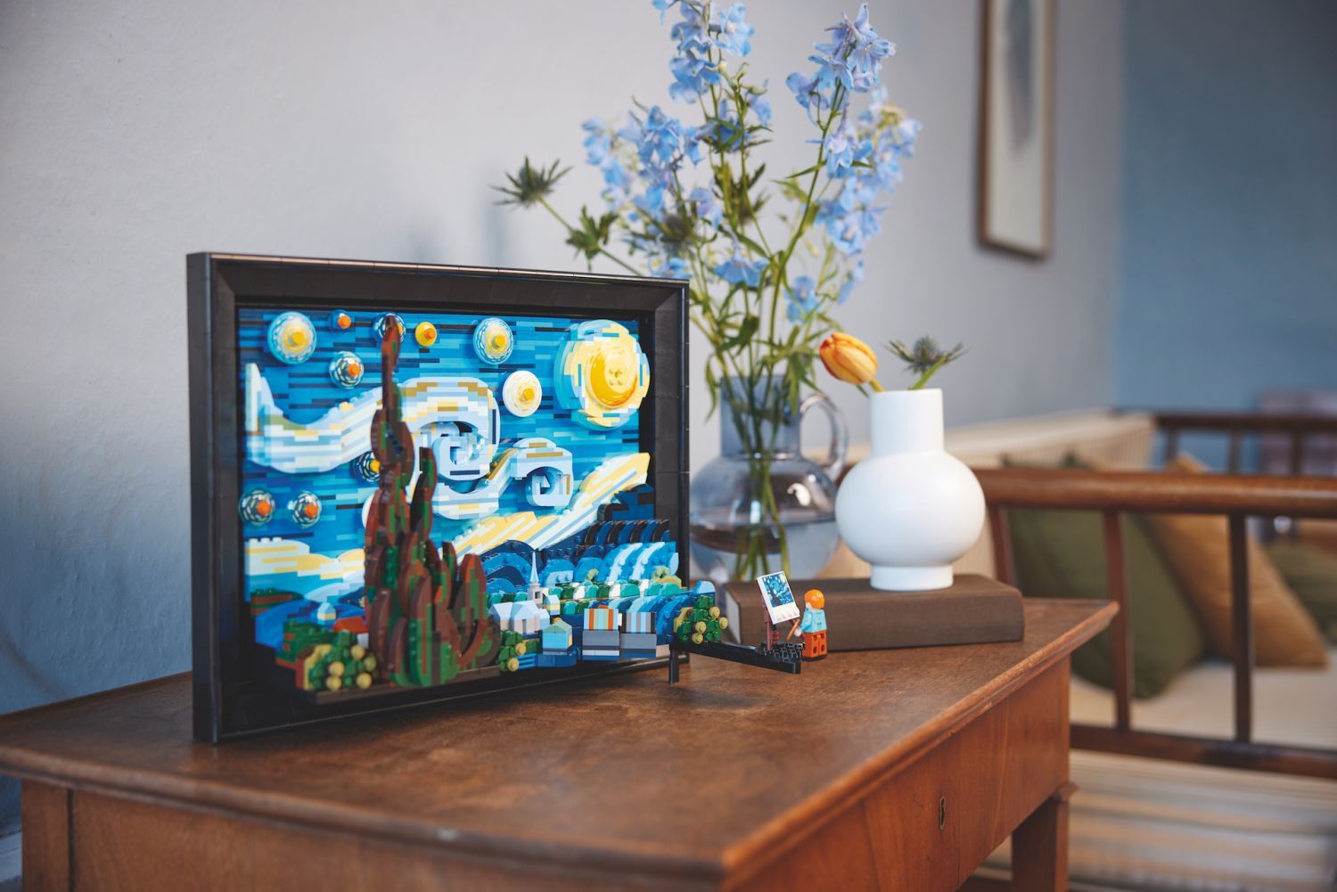 The completed 2,316-piece Lego Starry Night showcases how the three-dimensional tile layering echoes Van Gogh’s textured brushstrokes