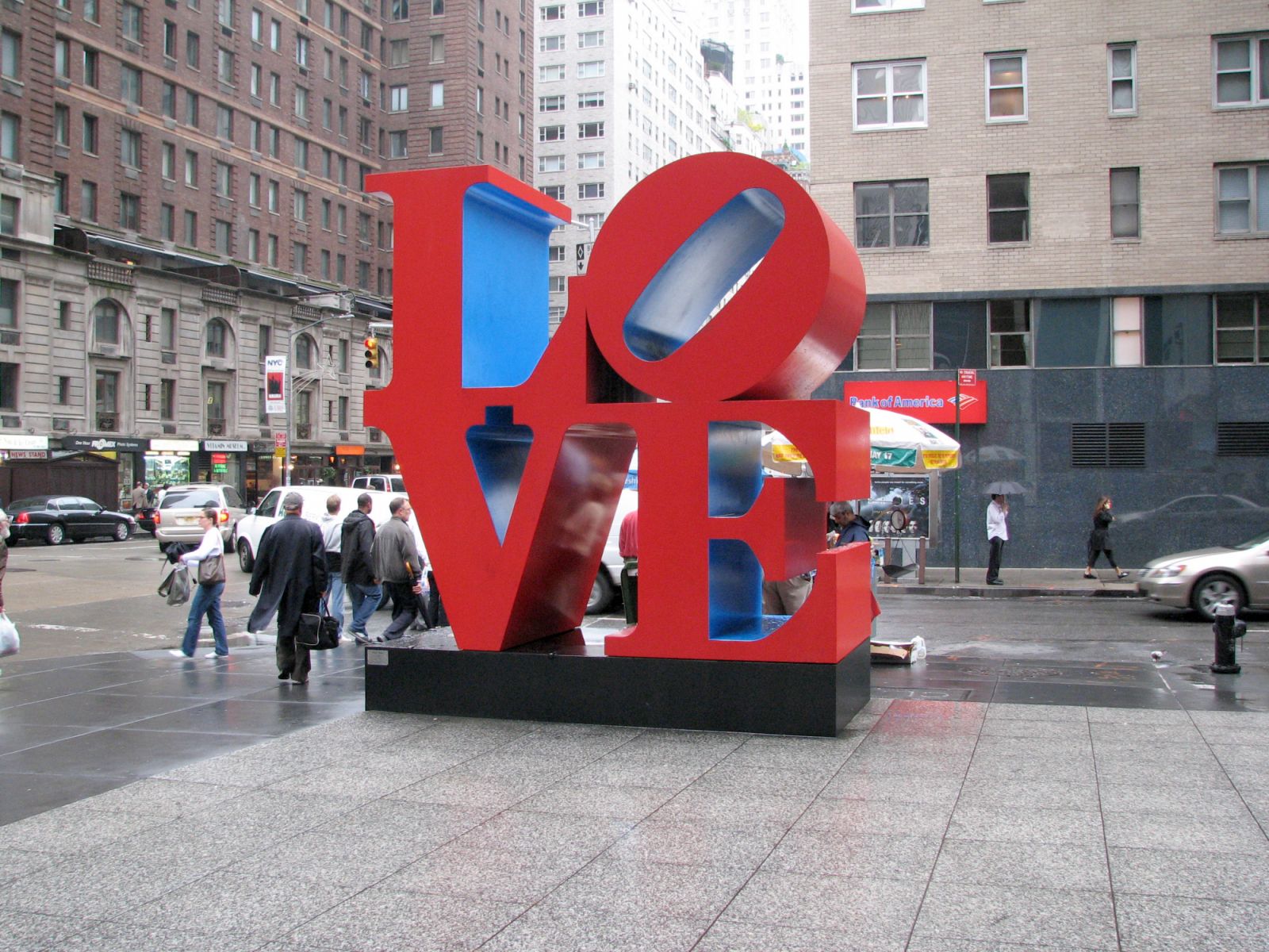Robert Indiana’s LOVE Sculpture - The bold pop art icon recognised worldwide, which Lego translates into a 791-piece three-dimensional build, maintaining the distinctive typography and vibrant colour palette