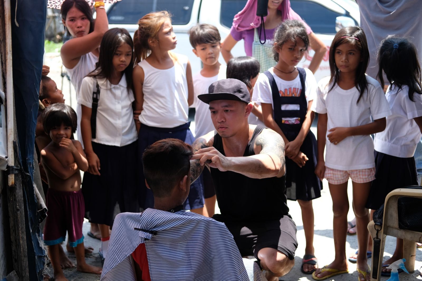 Hairstylist Mark Bustos giving back to the community in the Philippines