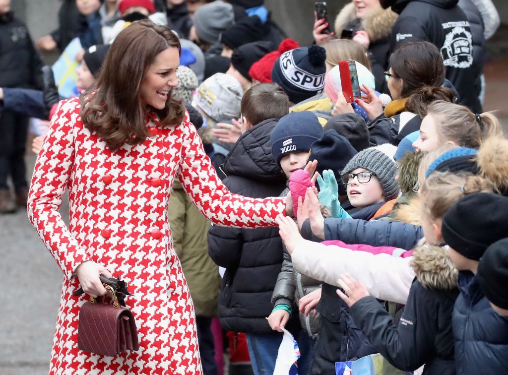 STOCKHOLM, SWEDEN - JANUARY 31: Catherine, Duchess of Cambridge and Prince William, Duke of Cambridge depart from Matteusskolan School after visiting children who have taken part in the YAM programme during one of their mental health activity sessions on day two of their royal visit to Sweden and Norway on January 31, 2018 in Stockholm, Sweden. (Photo by Chris Jackson/Getty Images)
