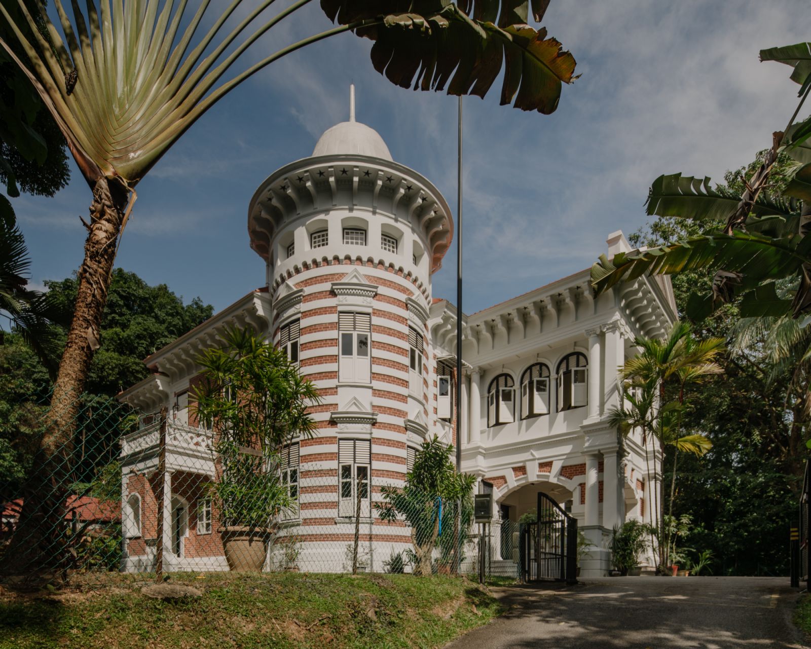 The Pender Road mansion is now owned by the SLA and has been serving as the Danish Seamen Church since 1985