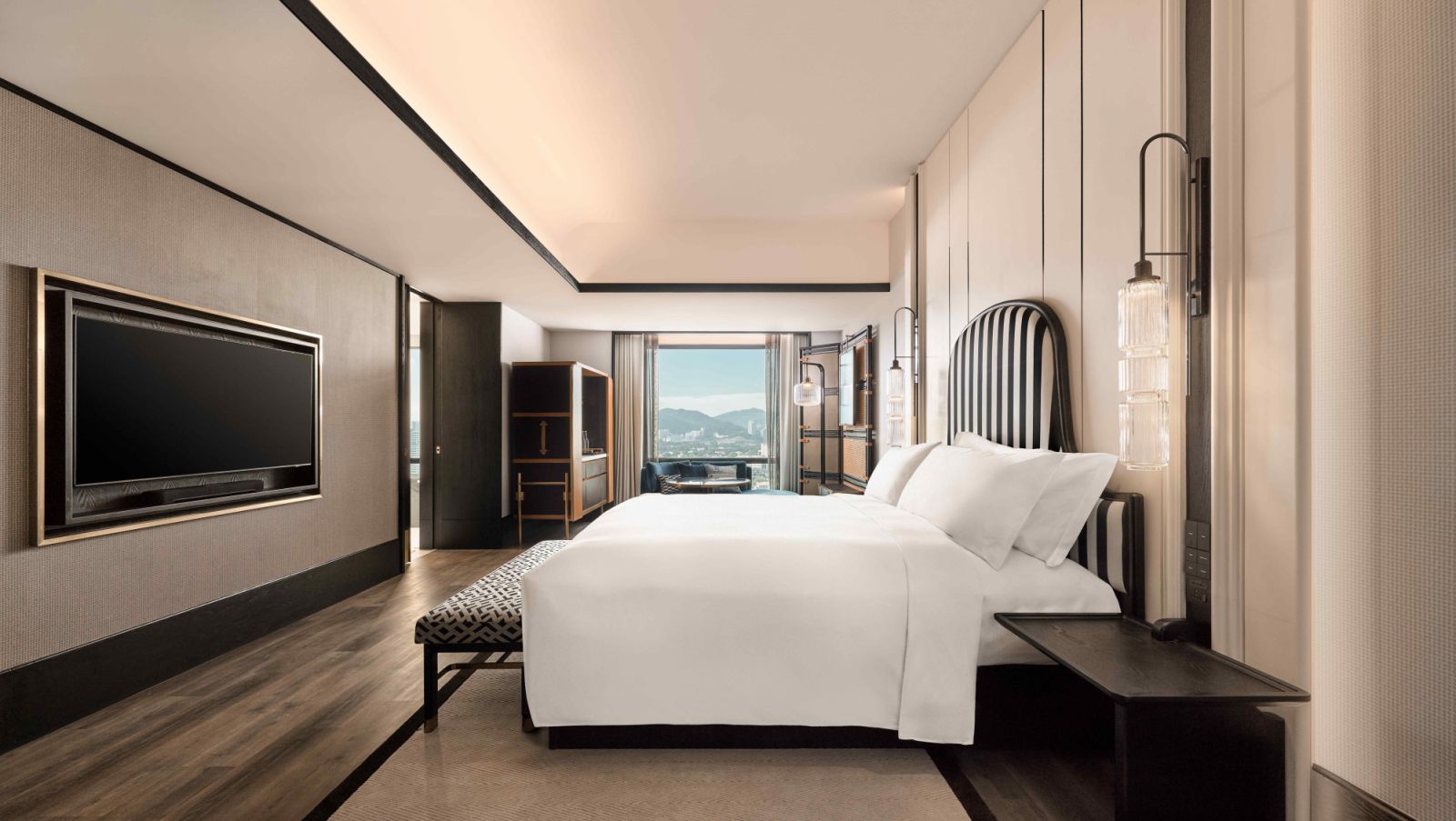 The guest rooms meld two distinct yet harmoniously connected worlds (Photo: The Millen)