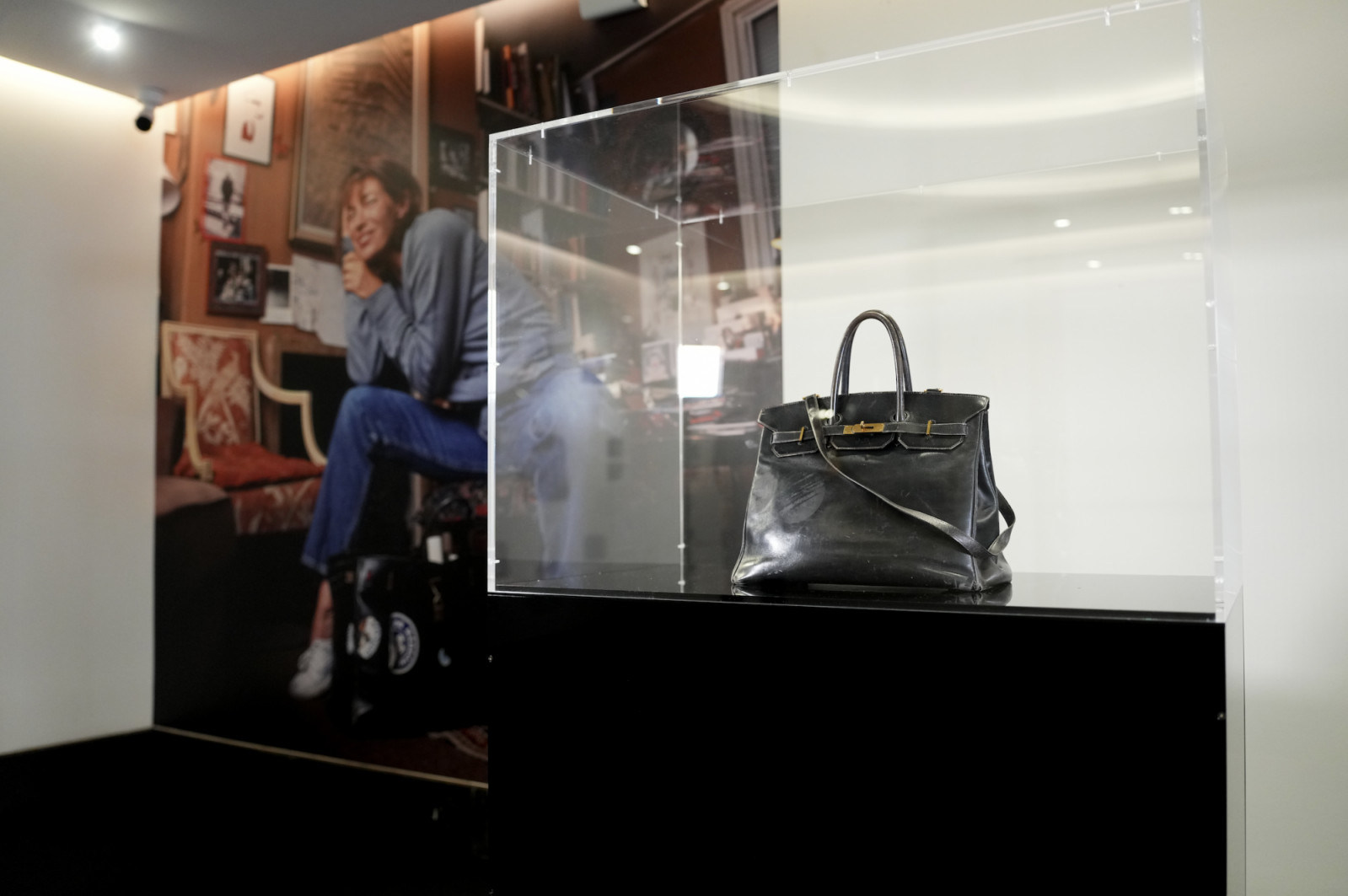 Original Birkin bag up for auction at Sotherby's in Paris