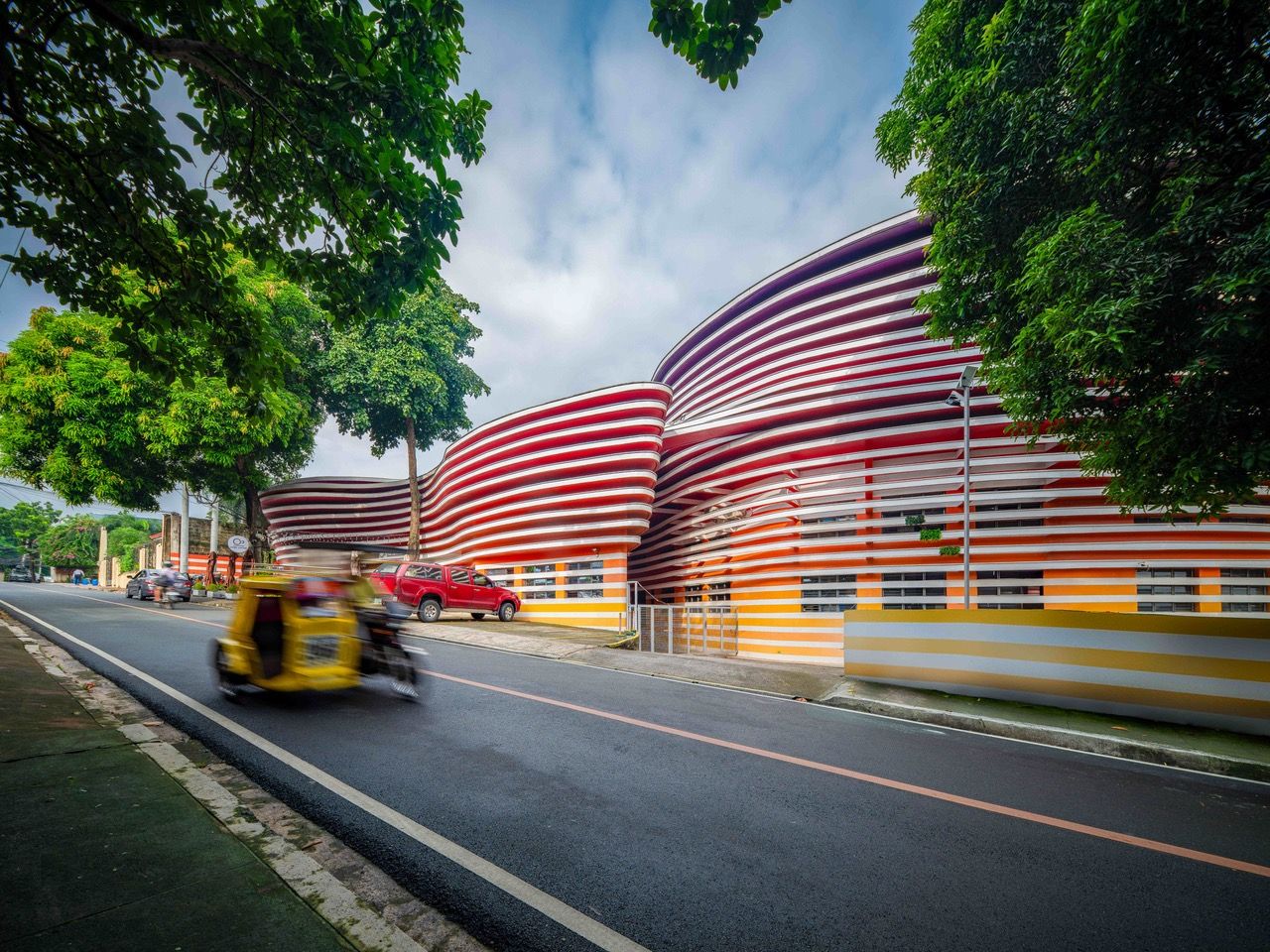 Barchan + Architecture received the Best Commercial Building Design award at the 2025 Asia Architecture Design Awards (AADA) for The Terraces at Dao, a 3,100-square-meter head office and warehouse for an entertainment equipment rental company in Marikina City
