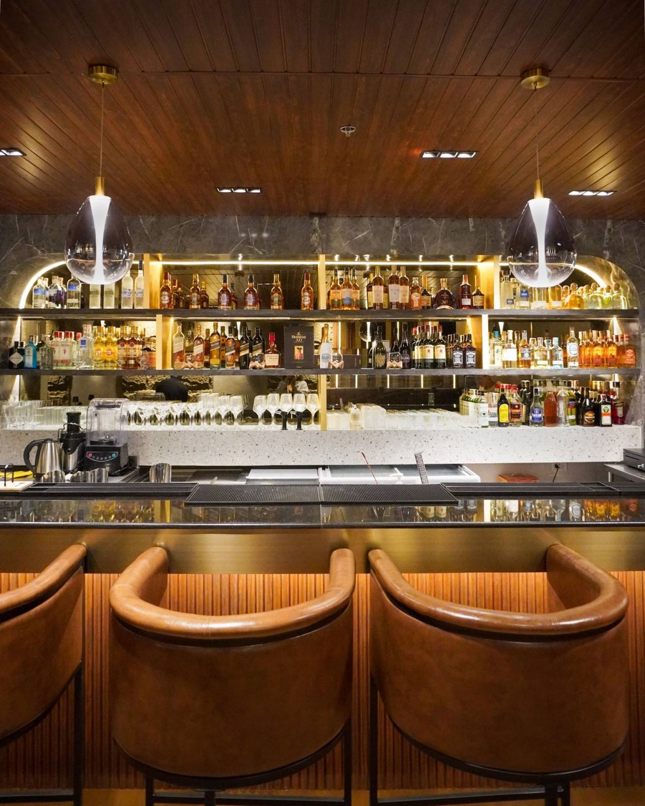 Tatler - Manila by night - best clubs and bars in Manila - Beef Bar