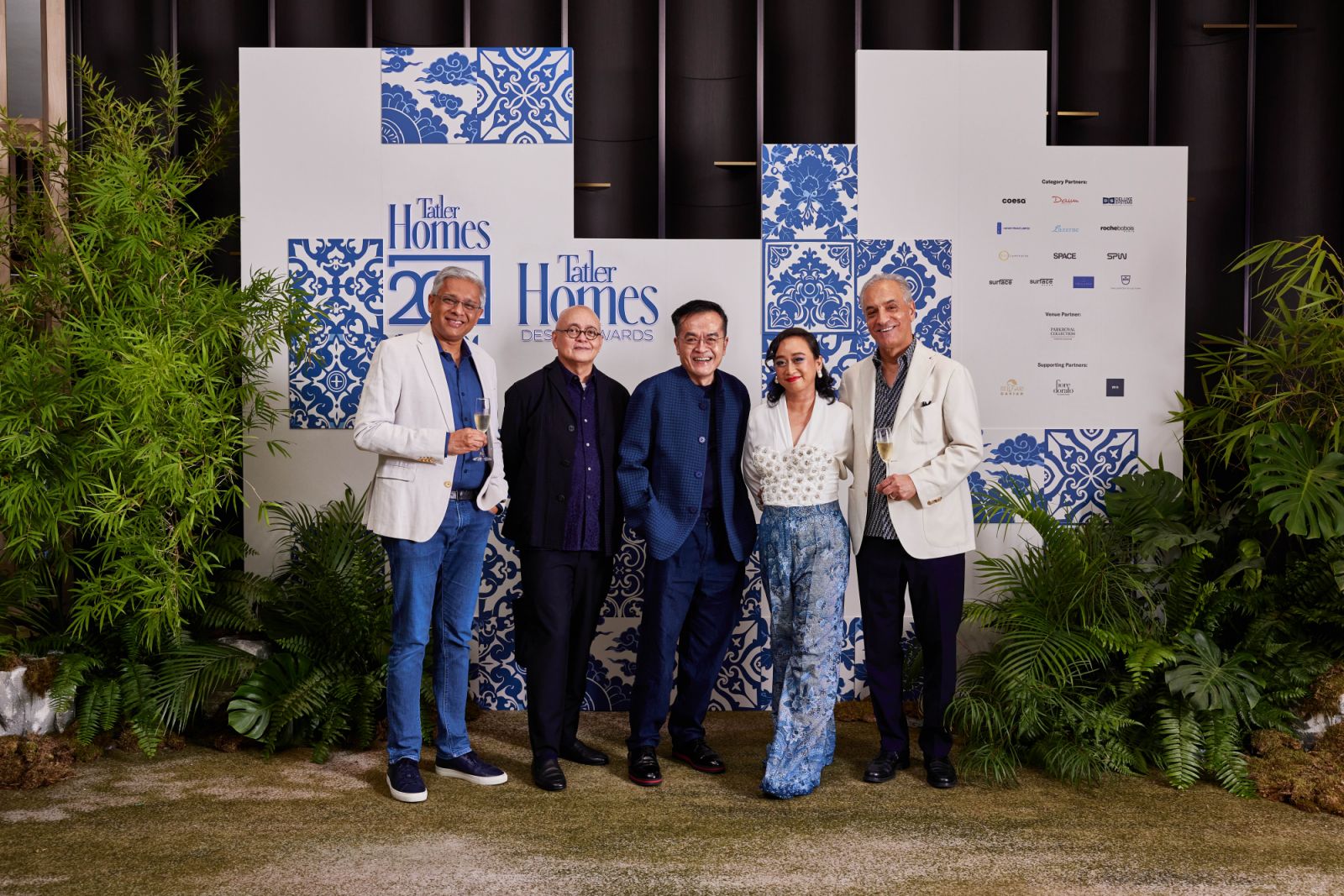 Tanuj Goenka, Erwin Viray, Mike Lim, Asih Jenie and Hossein Rezai