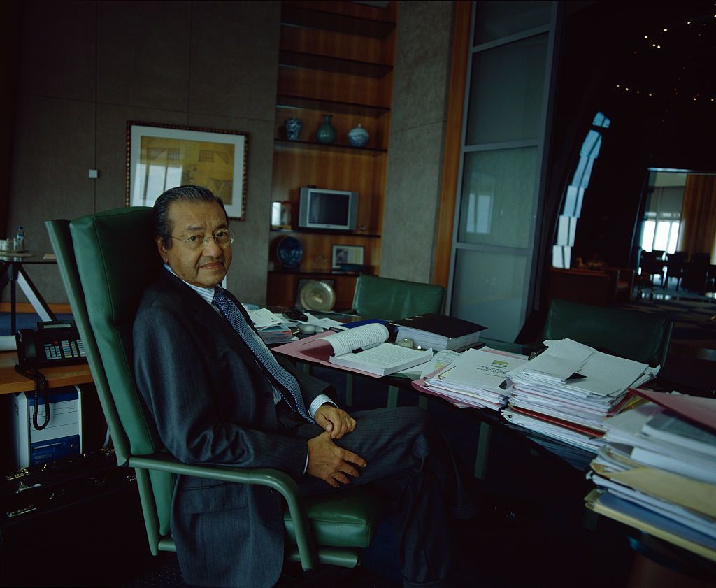Former Malaysian Prime Minister Mahathir in 2006 (Photo: Paul Gadd/Corbis via Getty Images)