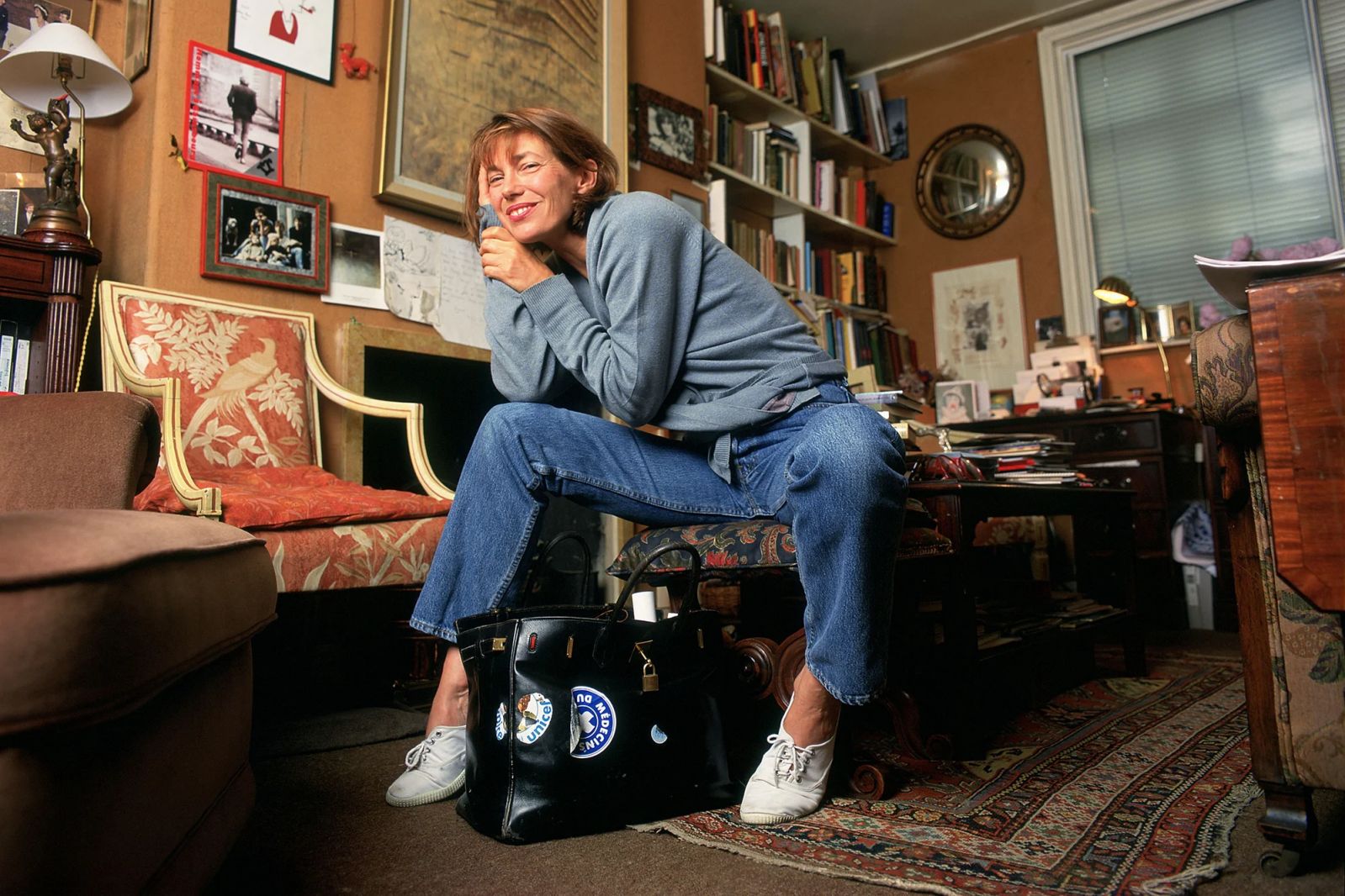 Jane Birkin với chiếc túi mang tên cô. Ảnh: Mike Daines/Shutterstock