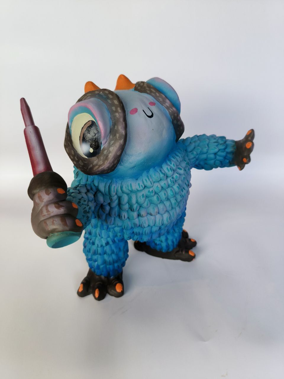 Carrathorn is part owl, part child, together forming a grinning creature with carrot-shaped thorns