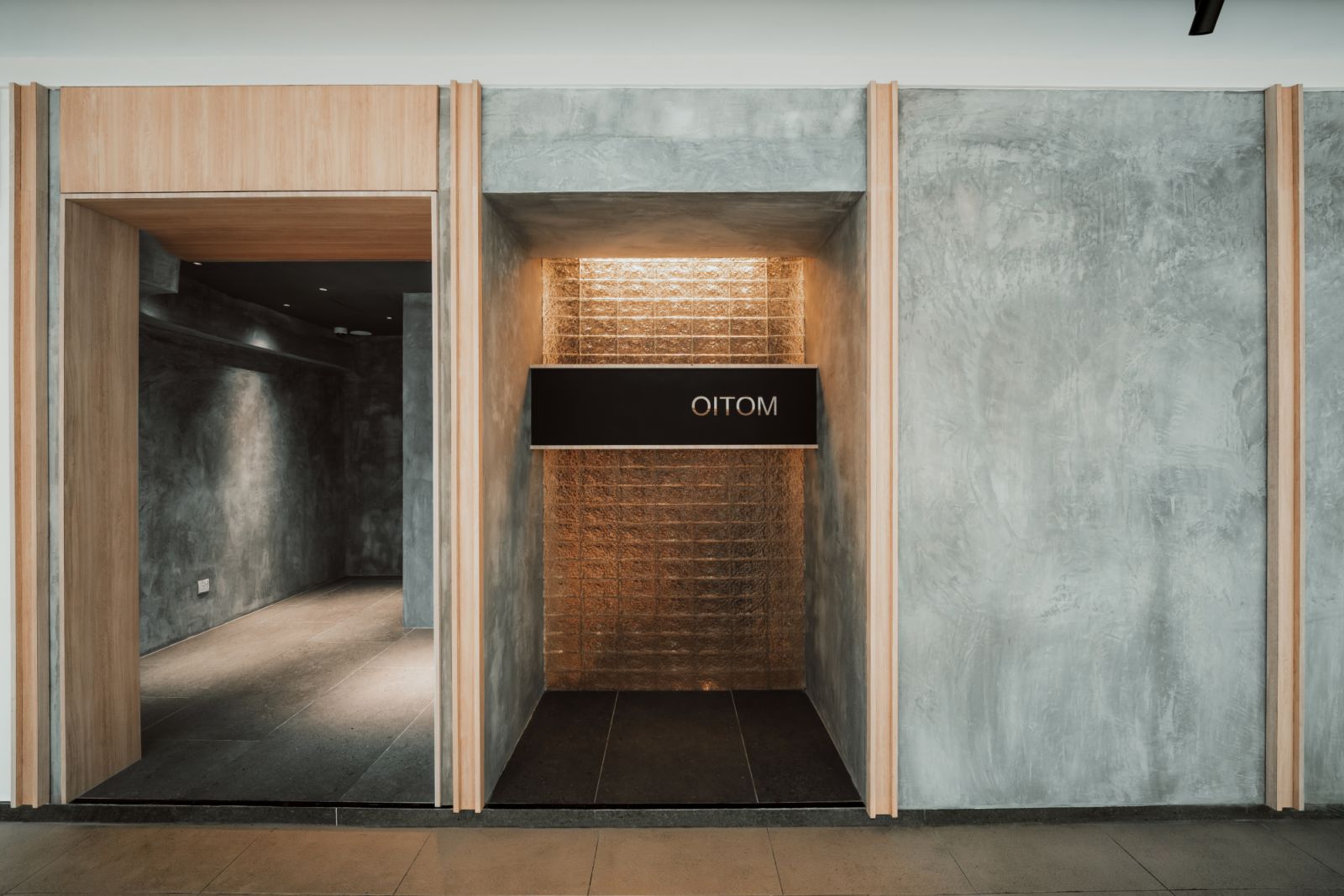 Photo: Oitom Restaurant