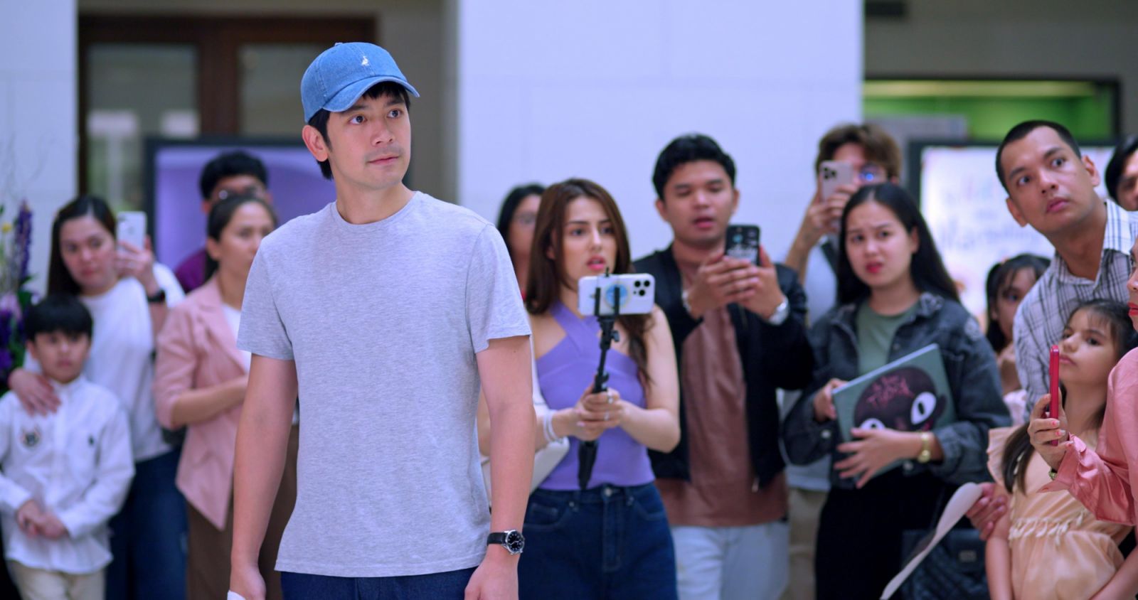 Devoted and selfless, Joshua Garcia’s Patpat finds purpose in his caregiving role, which extends beyond his home life (Photo: courtesy of Netflix and ABS-CBN)