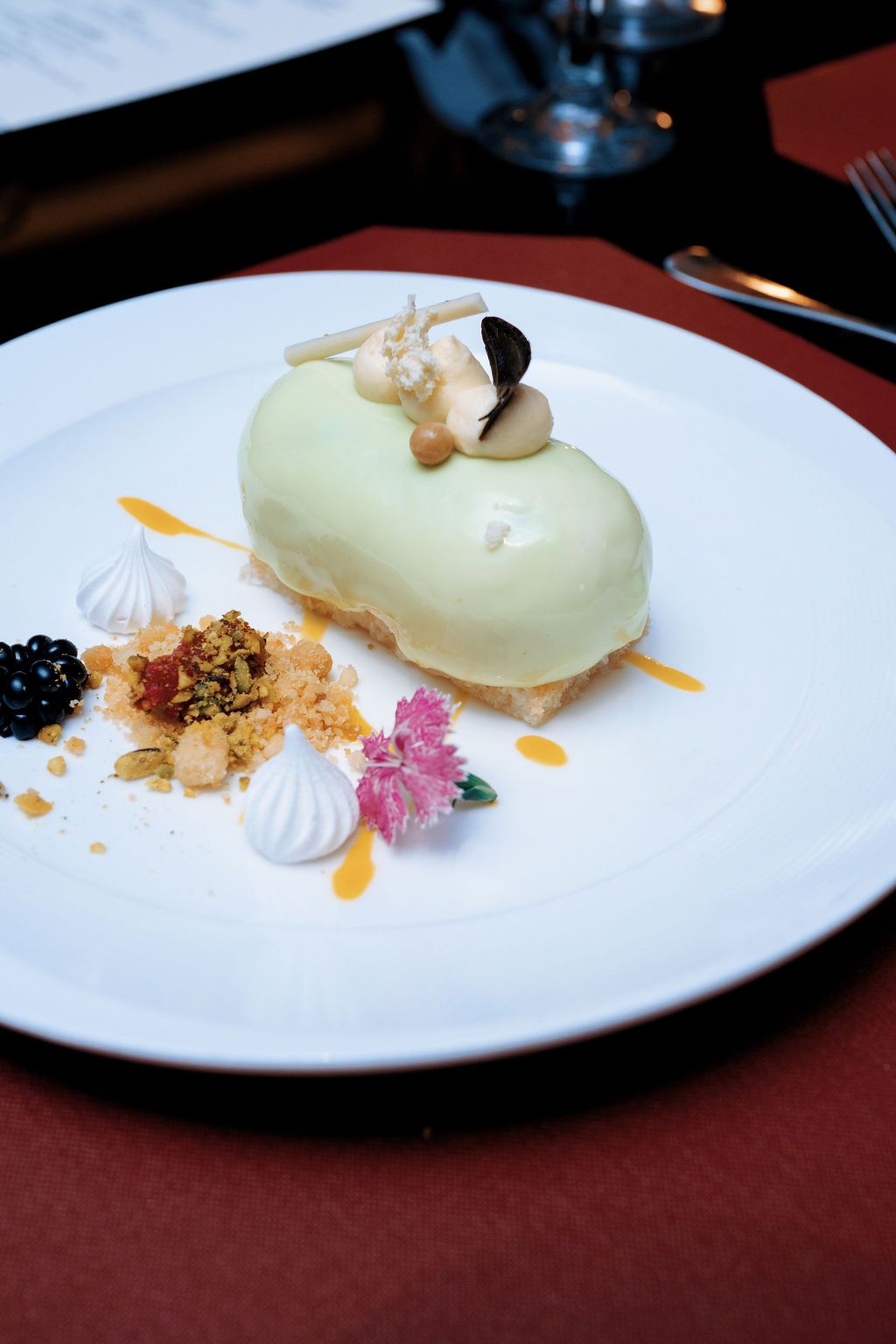 Malaysian delight: coconut dacquoise, pineapple and pandan flavour