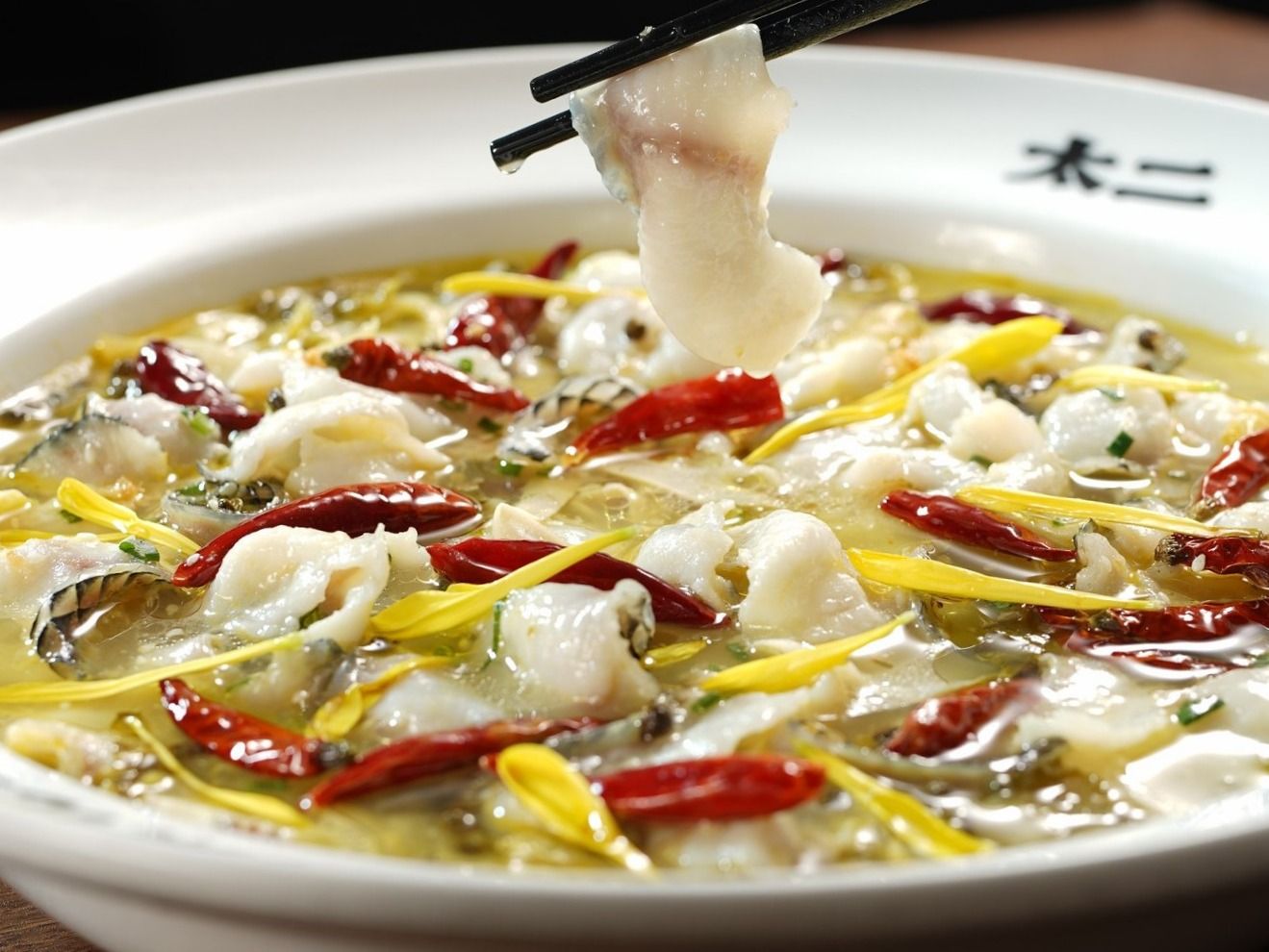 Tai Er is a pickled fish restaurant under Jiumaojiu International (Photo: Instagram / @taierhkmacau)