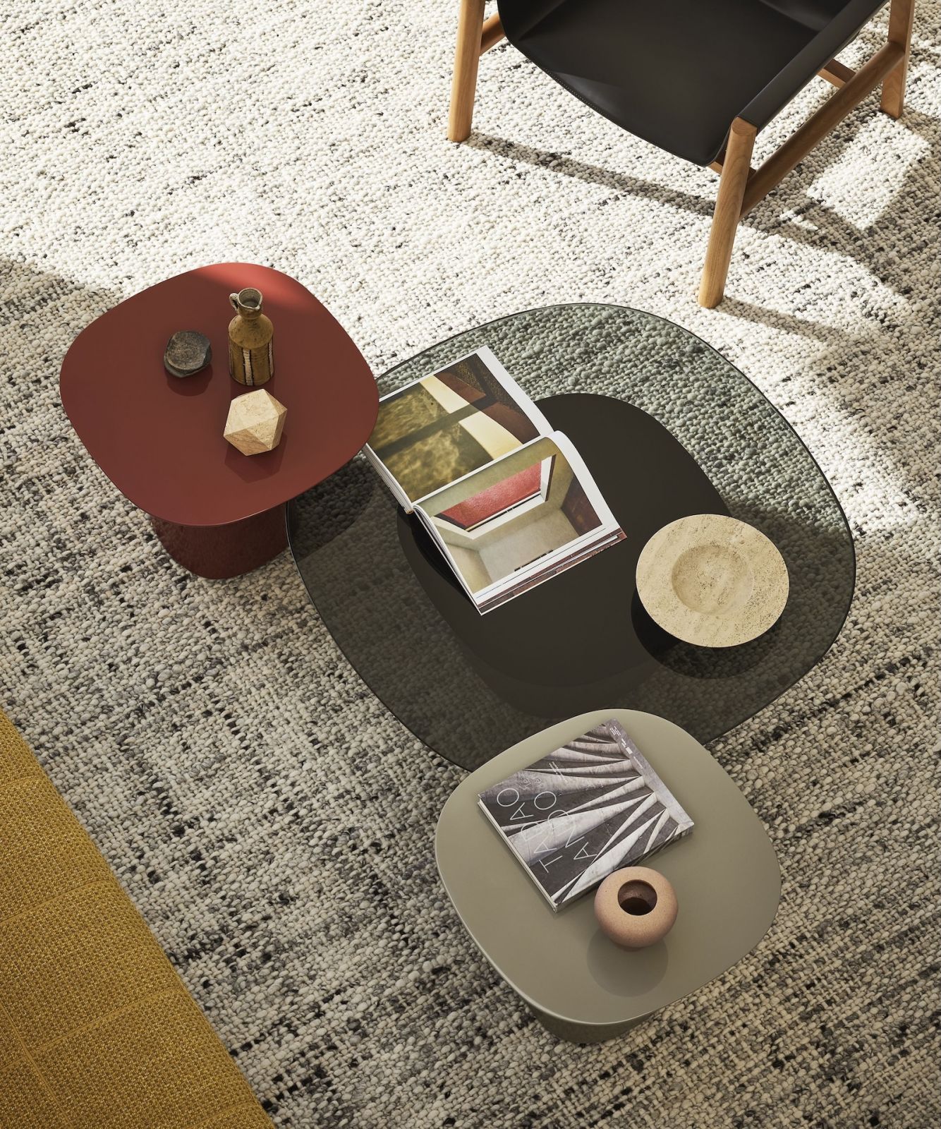 B&B Italia Allure O'Dot Table