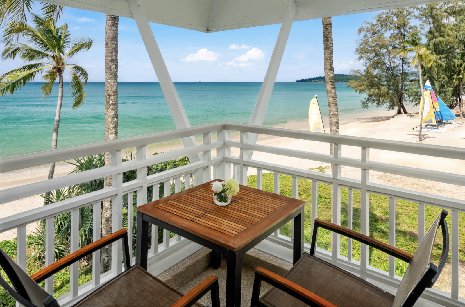 ห้องพักแบบ Ocean Front Suite (ภาพ: SAii Laguna Phuket)