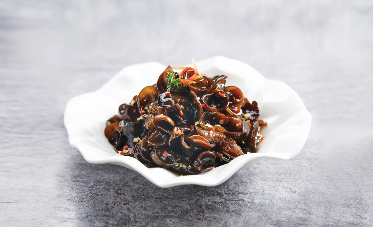 The black fungus in peppercorn vinaigrette