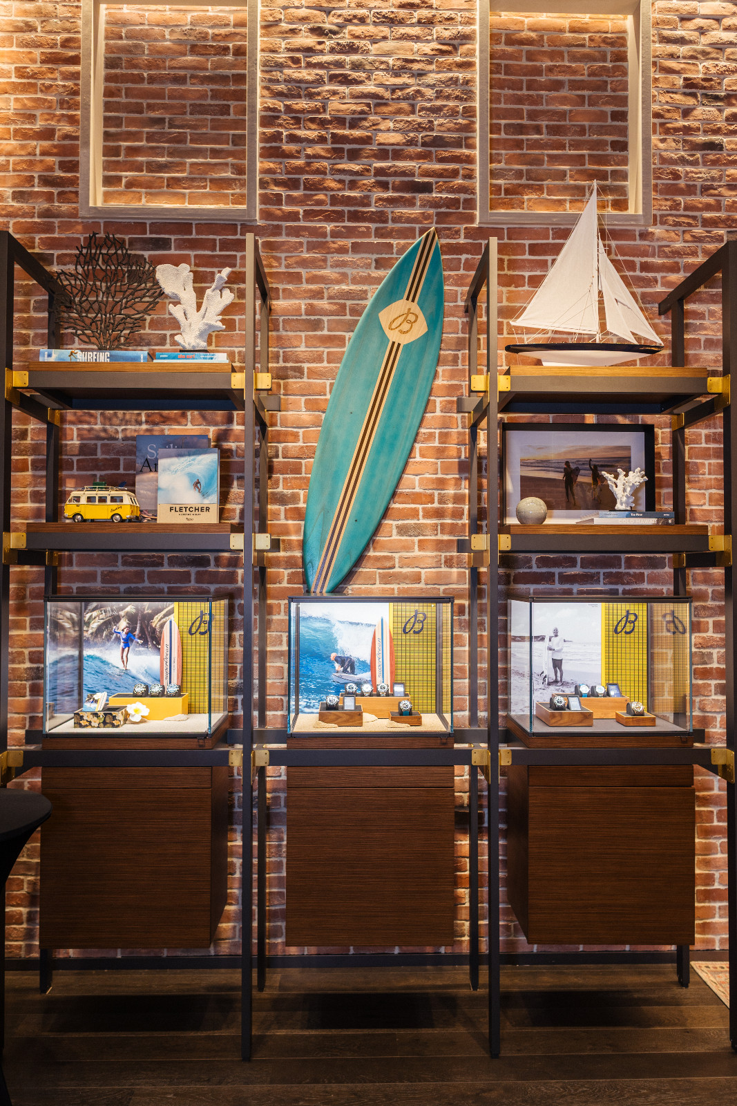 Beach vibe in the boutique