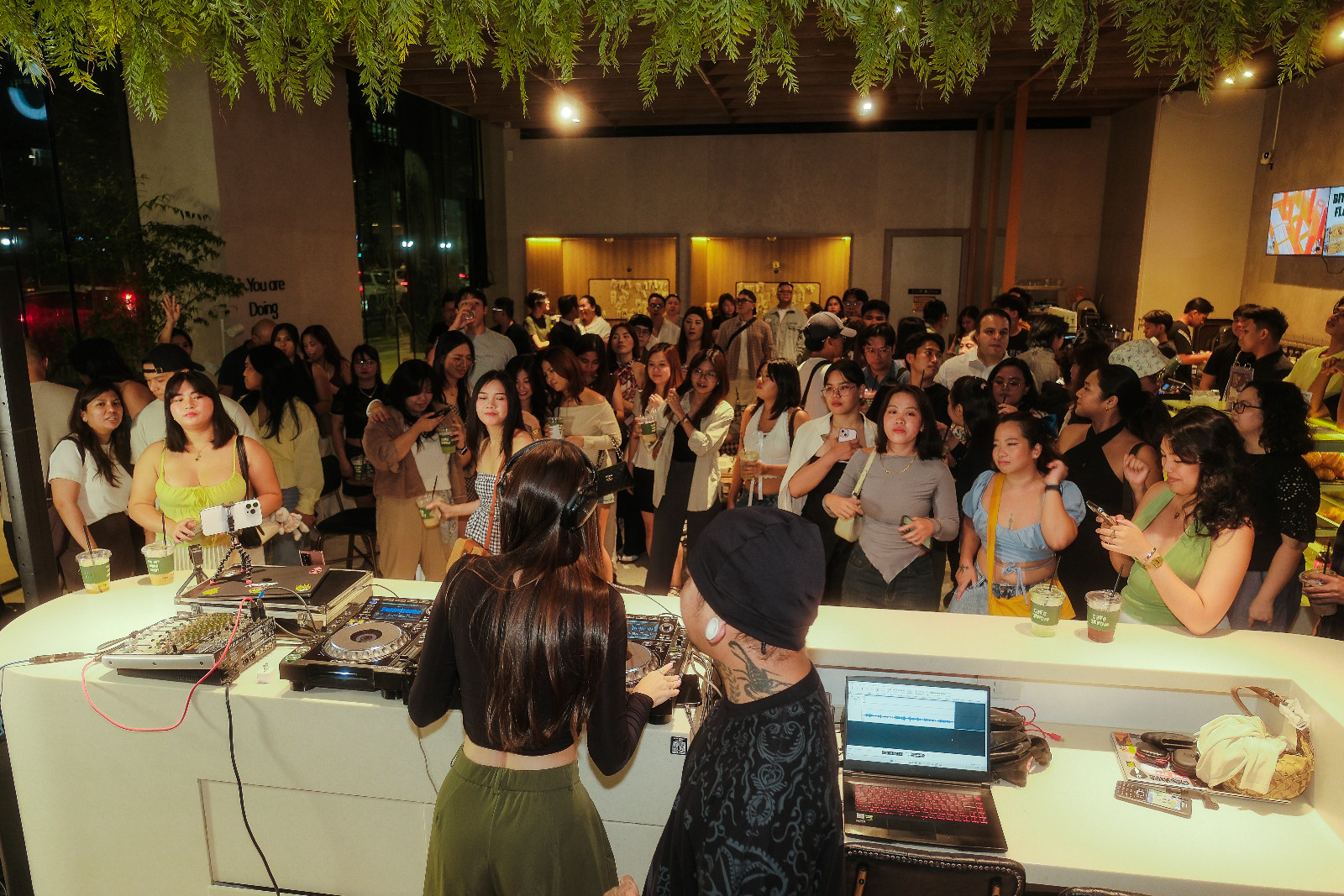 A 'coffee rave' hosted by Caffeine Club PH helps build community around Manila (Photo: Caffeine Club PH)