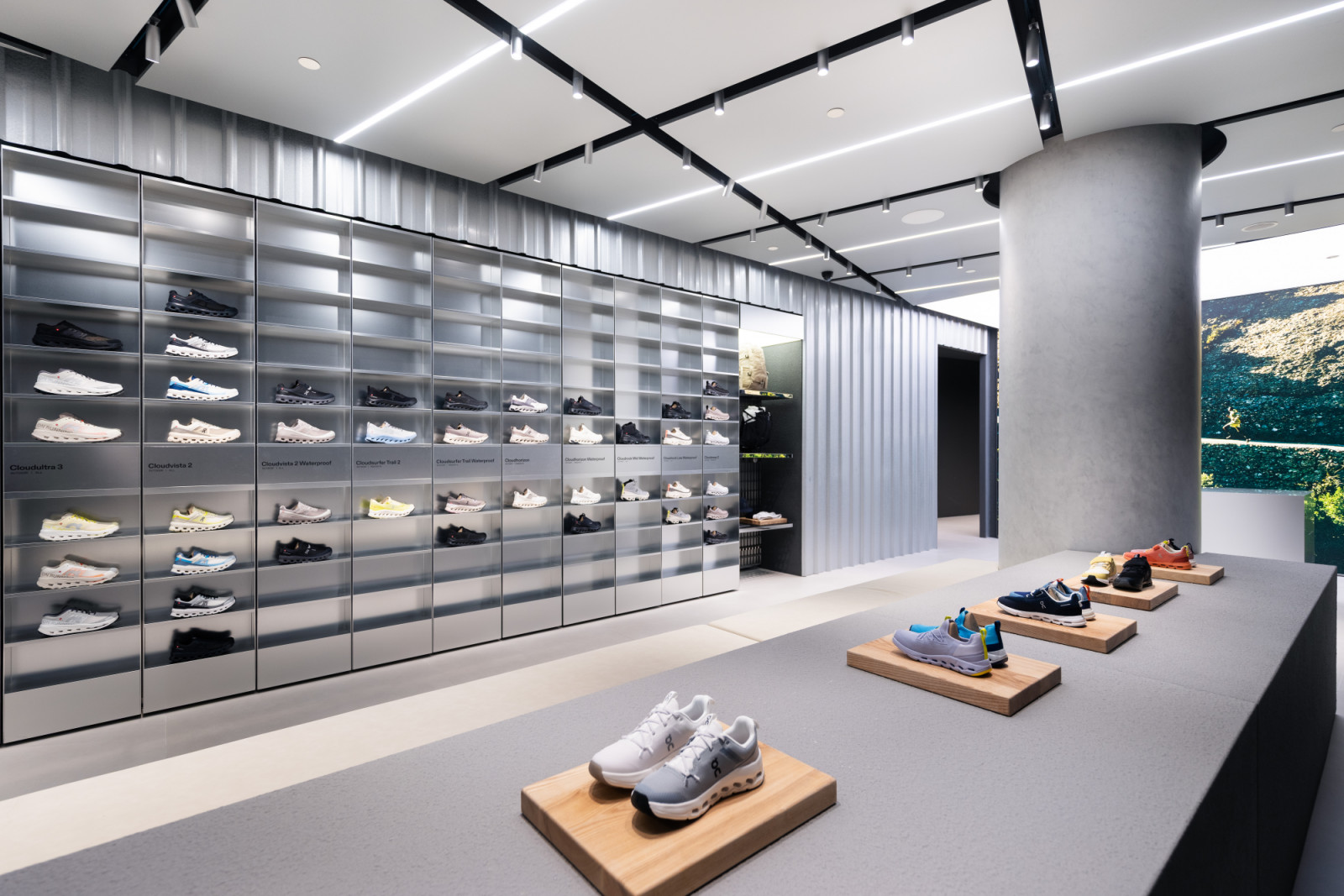The On store at Jewel Changi Airport