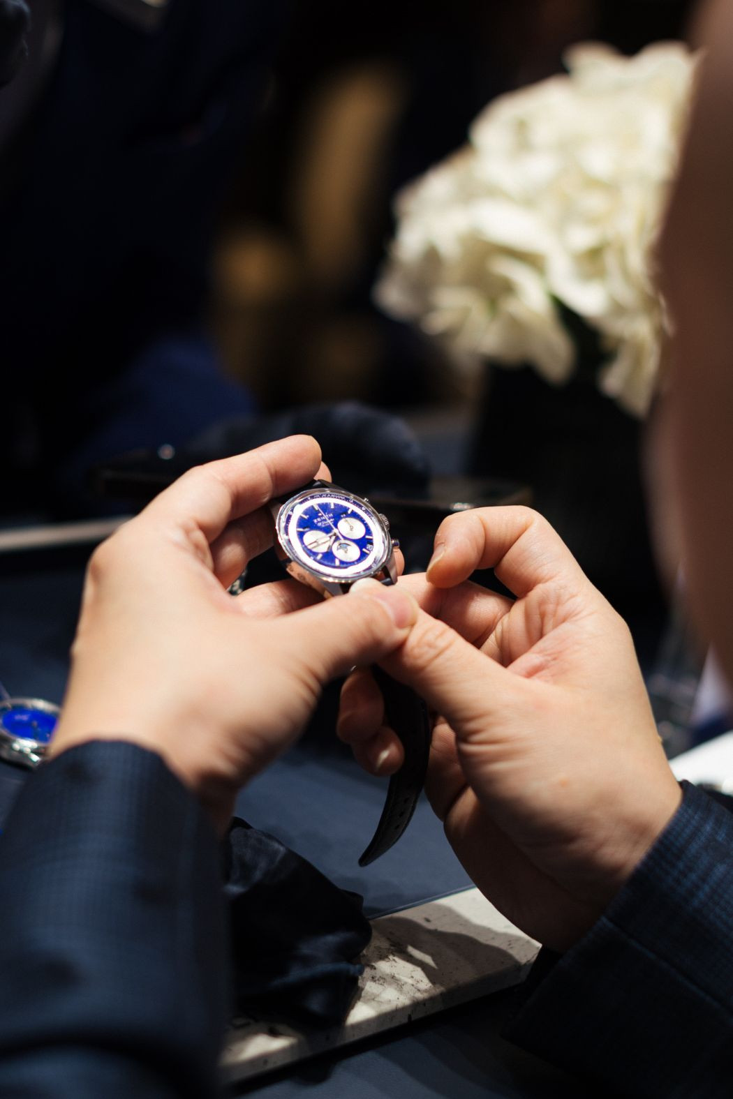 Taking a closer look at the Zenith Chronomtaster Original Triple Calendar with lapiz lazuli dial