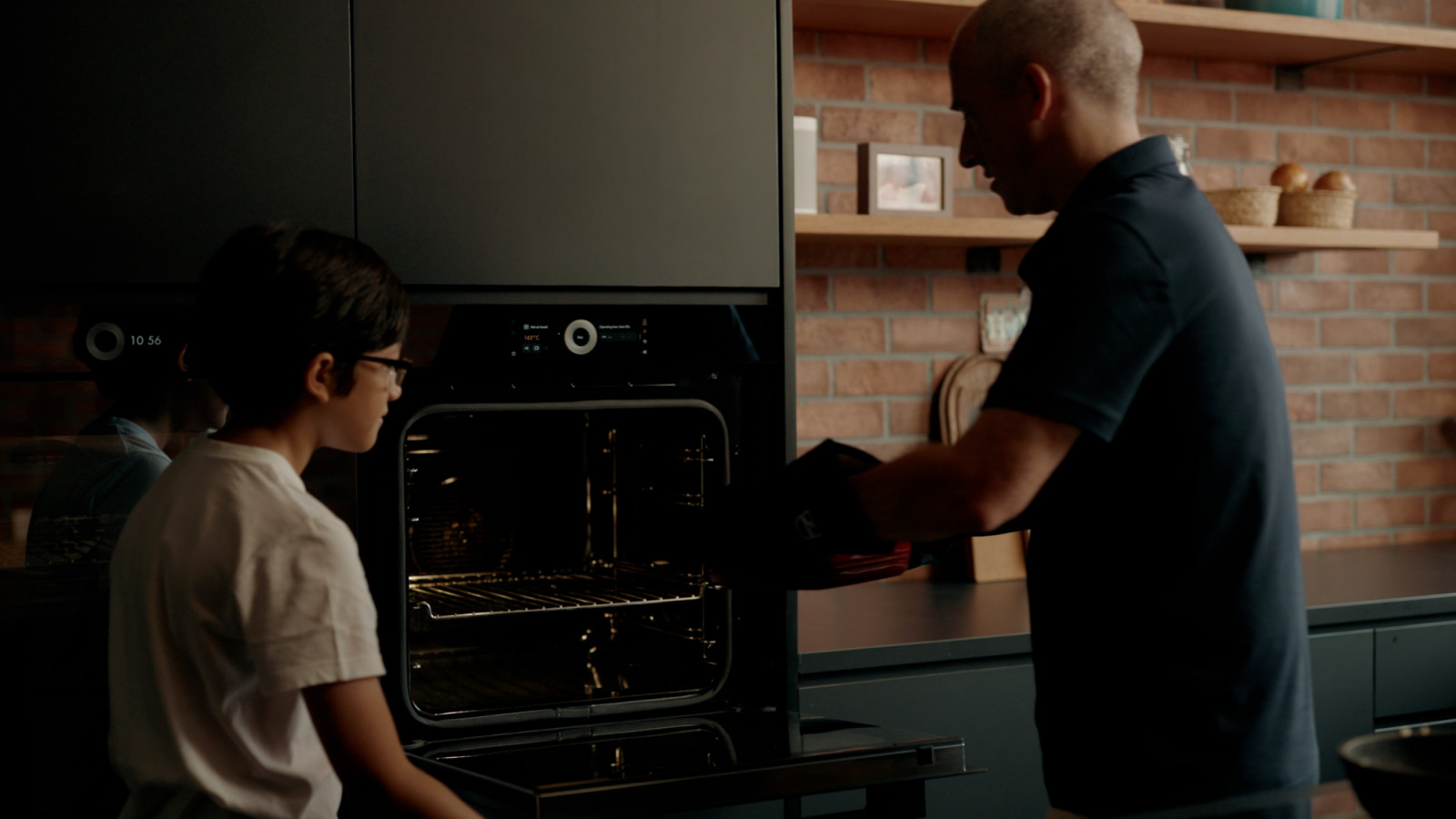 The Combair V6000 oven cooks evenly and efficiently