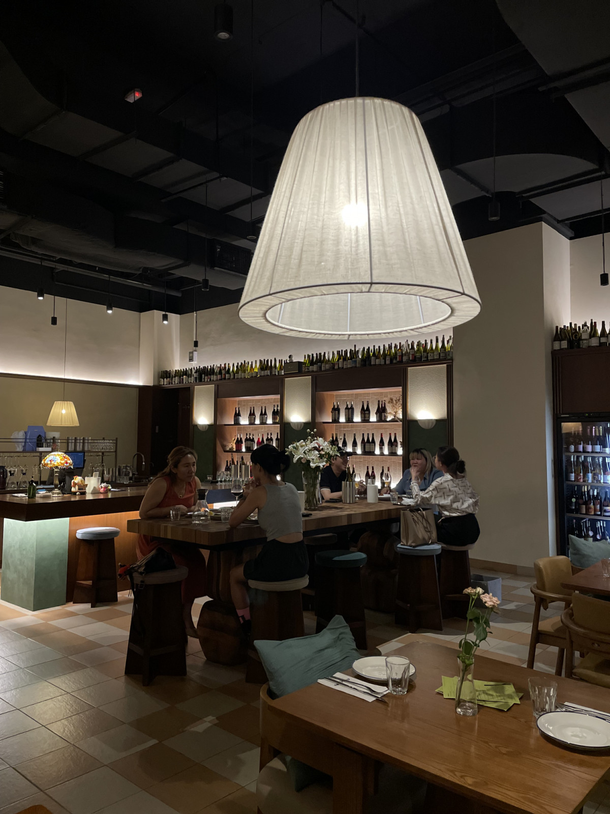 Photo: Mellow Wine & Dining Room