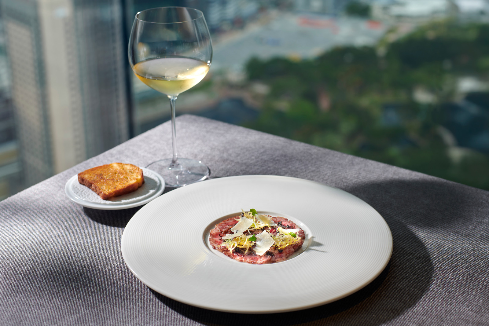 Wagyu carpaccio (Photo: Sabayon)