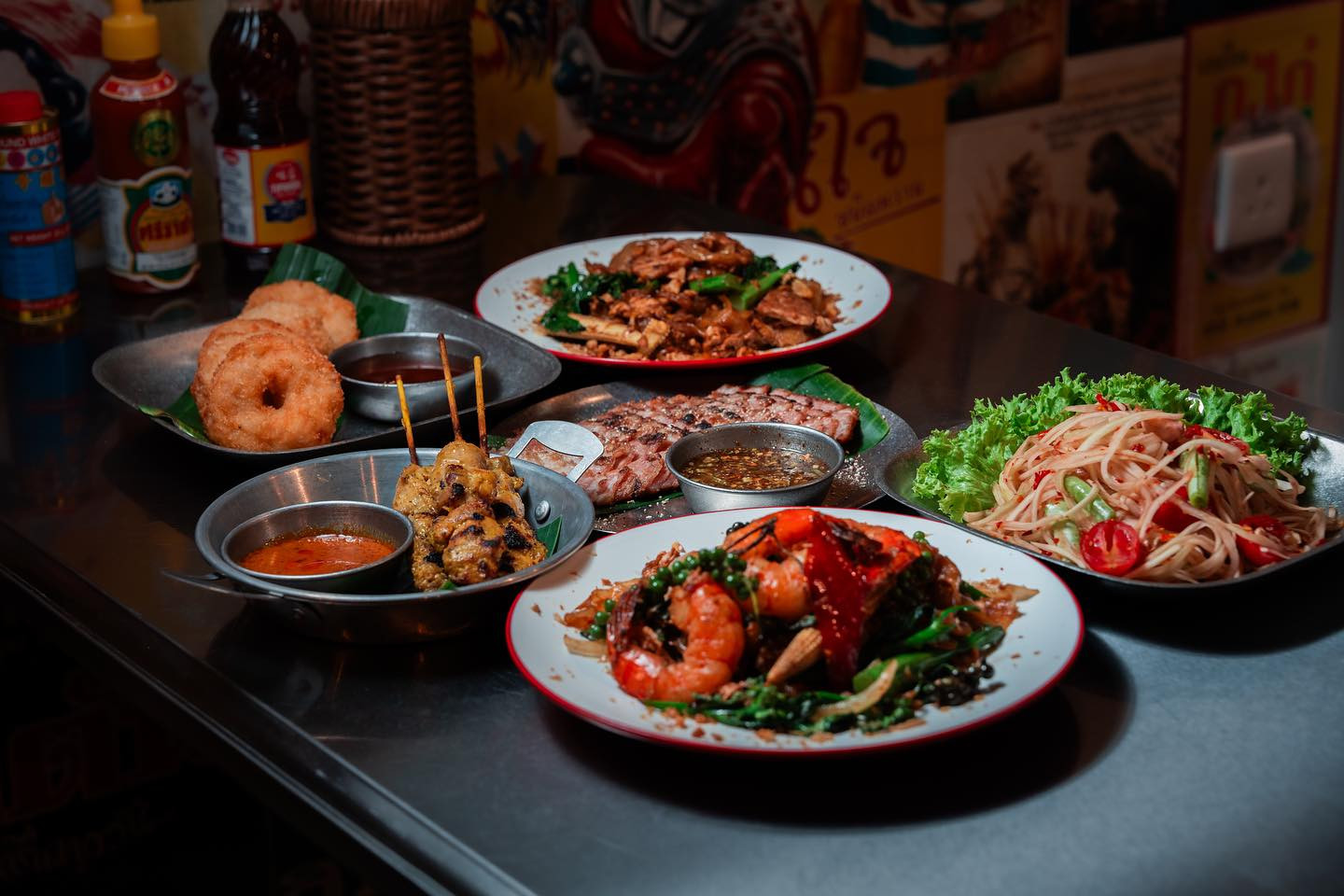 The Thai food spread at Thai Pai Dong