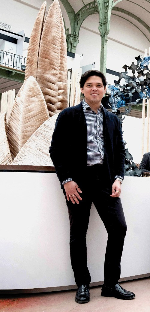 Jaime Brias in front of ‘Heart of Abaca’