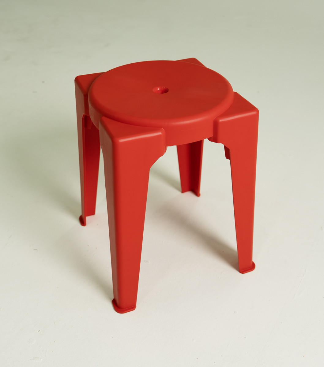 Singaplastics Unica Plastic Stool 007. (Photo courtesy of DesignSingapore Council)