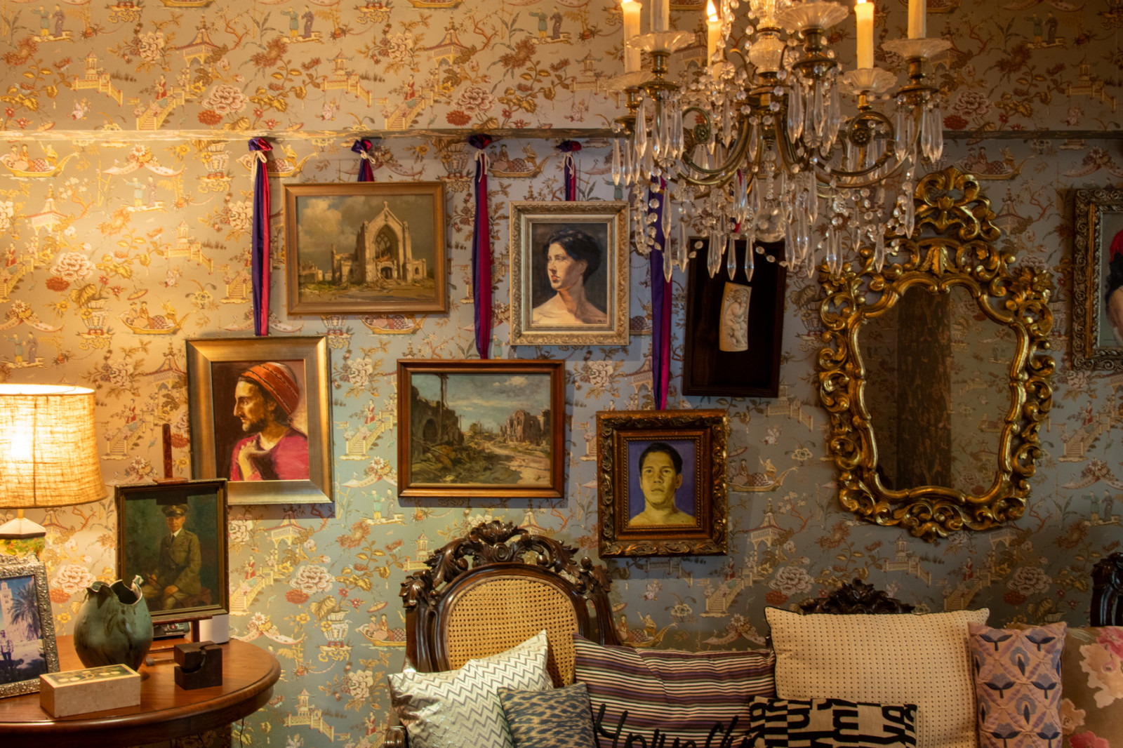 Jaime Ponce De Leon's home, which won Best Use of Art at the 2025 edition of Tatler Homes Design Awards Philippines