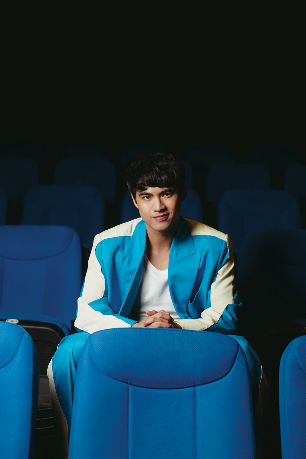With no formal background in acting, Daez committed fully to the craft through workshops and mentorship, proving he’s more than ready for the spotlight (Photo: Luke Abadiano)