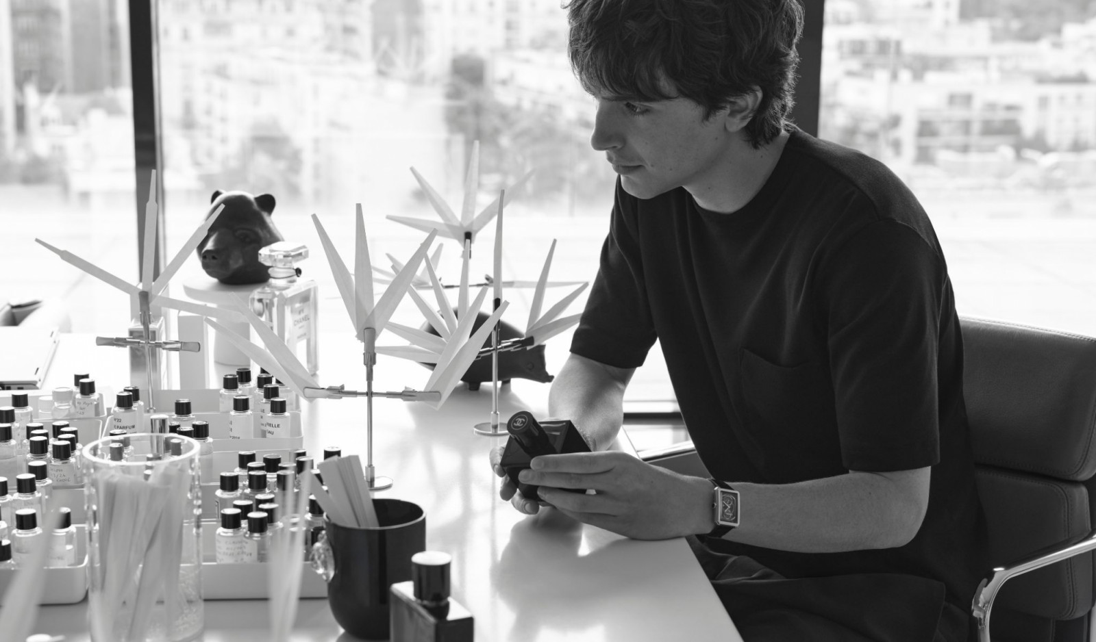 Timothee Chalamet discovers the new Bleu de Chanel L'Exclusif fragrance