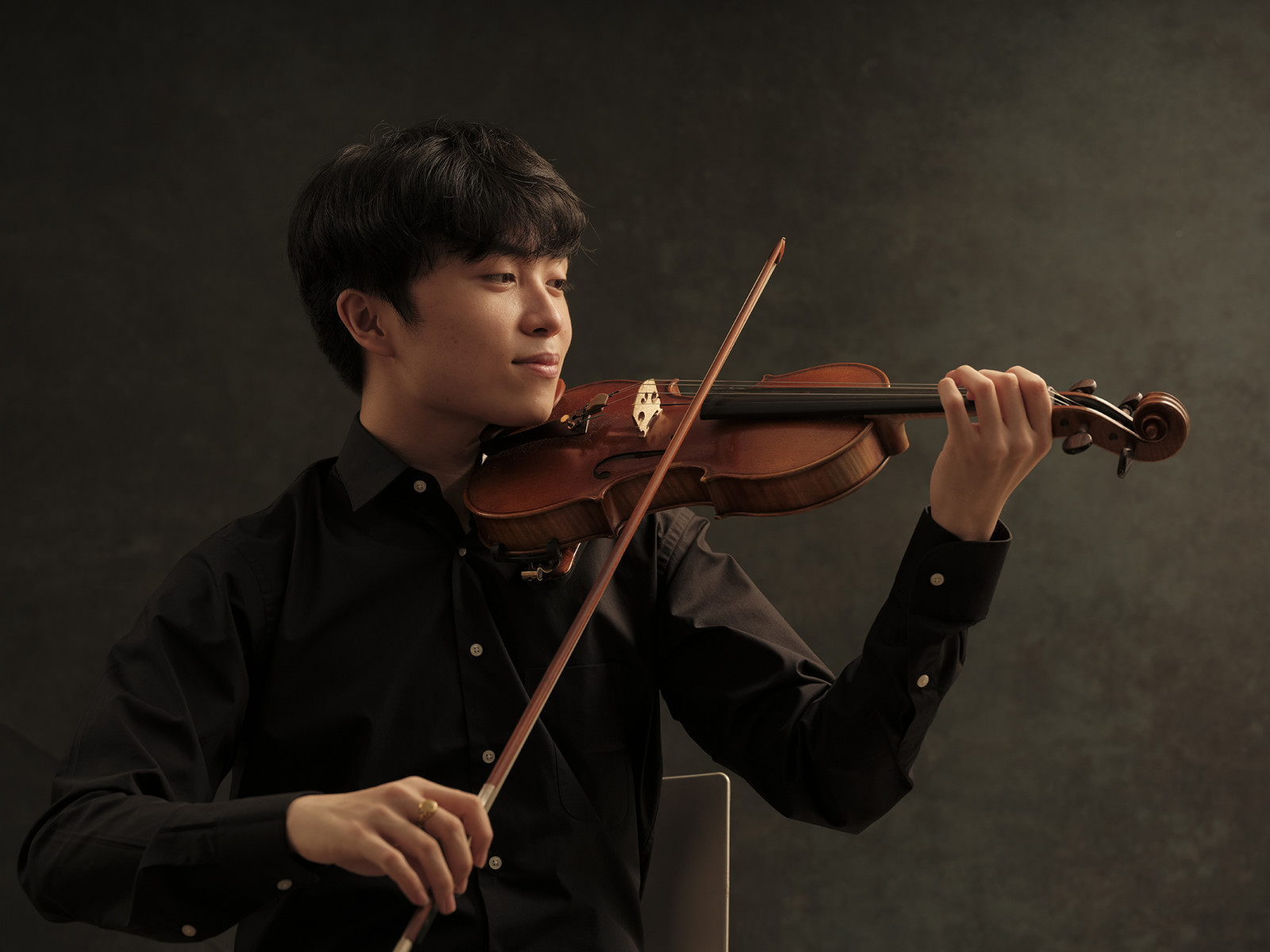 Ong's violin speaks not just through notes, but through emotion, memory and imagination