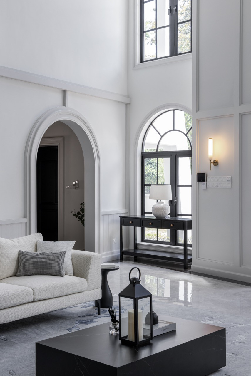 Arched doorways and arched windows echo the same architectural vocabuloary