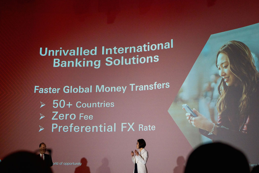 With preferential foreign exchange rates, zero-fee transfers to over 50 countries and consolidated viewing of accounts across markets, HSBC empowers clients to manage their wealth effortlessly
