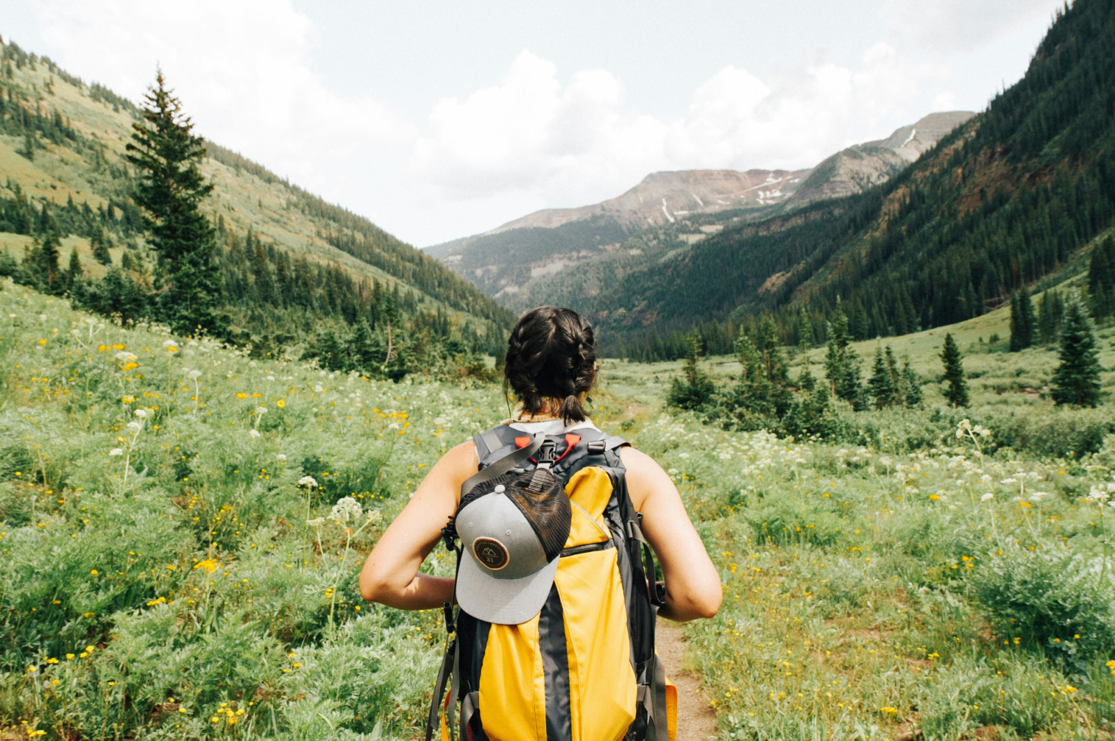 (Photo: Holly Mandarich / Unsplash)