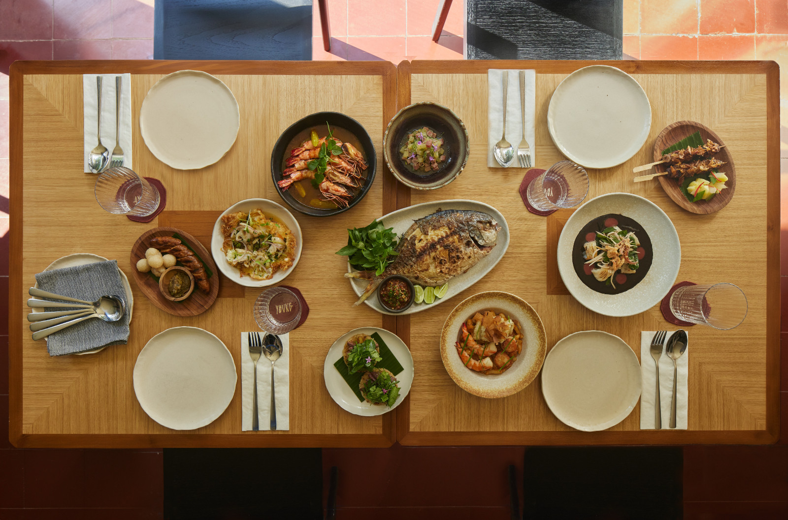 YOUNG Restaurant
