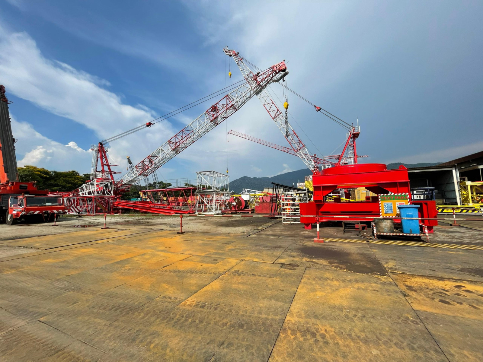 When Favelle Favco issued an industrial purchase order for IGL Aegis, Keong believed IGL Coatings had hit a significant milestone