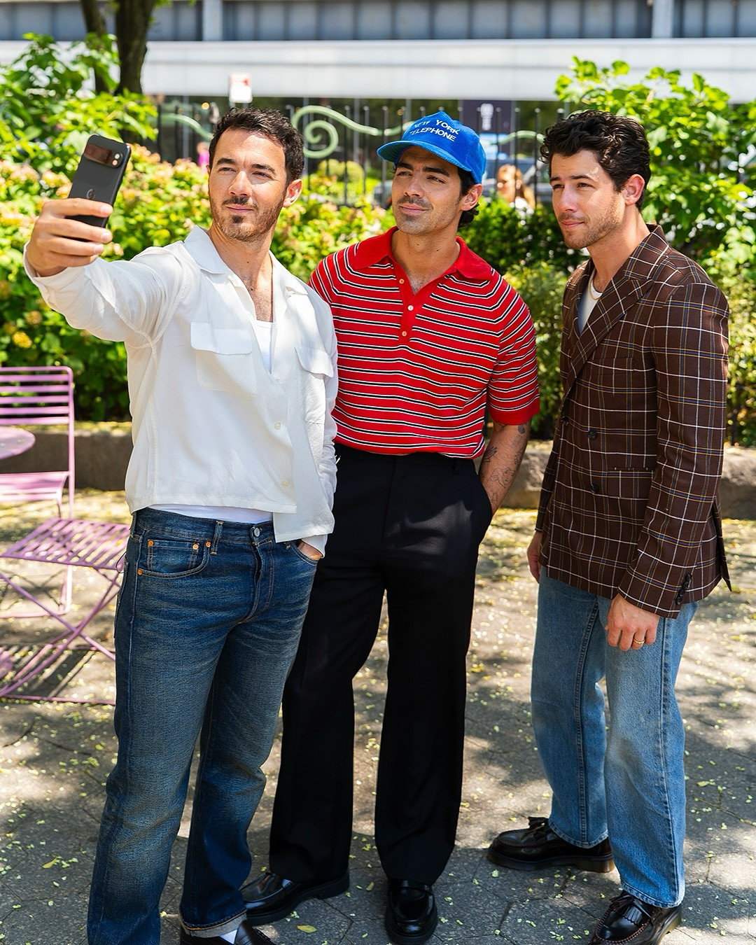 The Jonas brothers collaborated with Google Pixel to promote the Pixel 10 (Photo: @ooglepixel/Instagram)