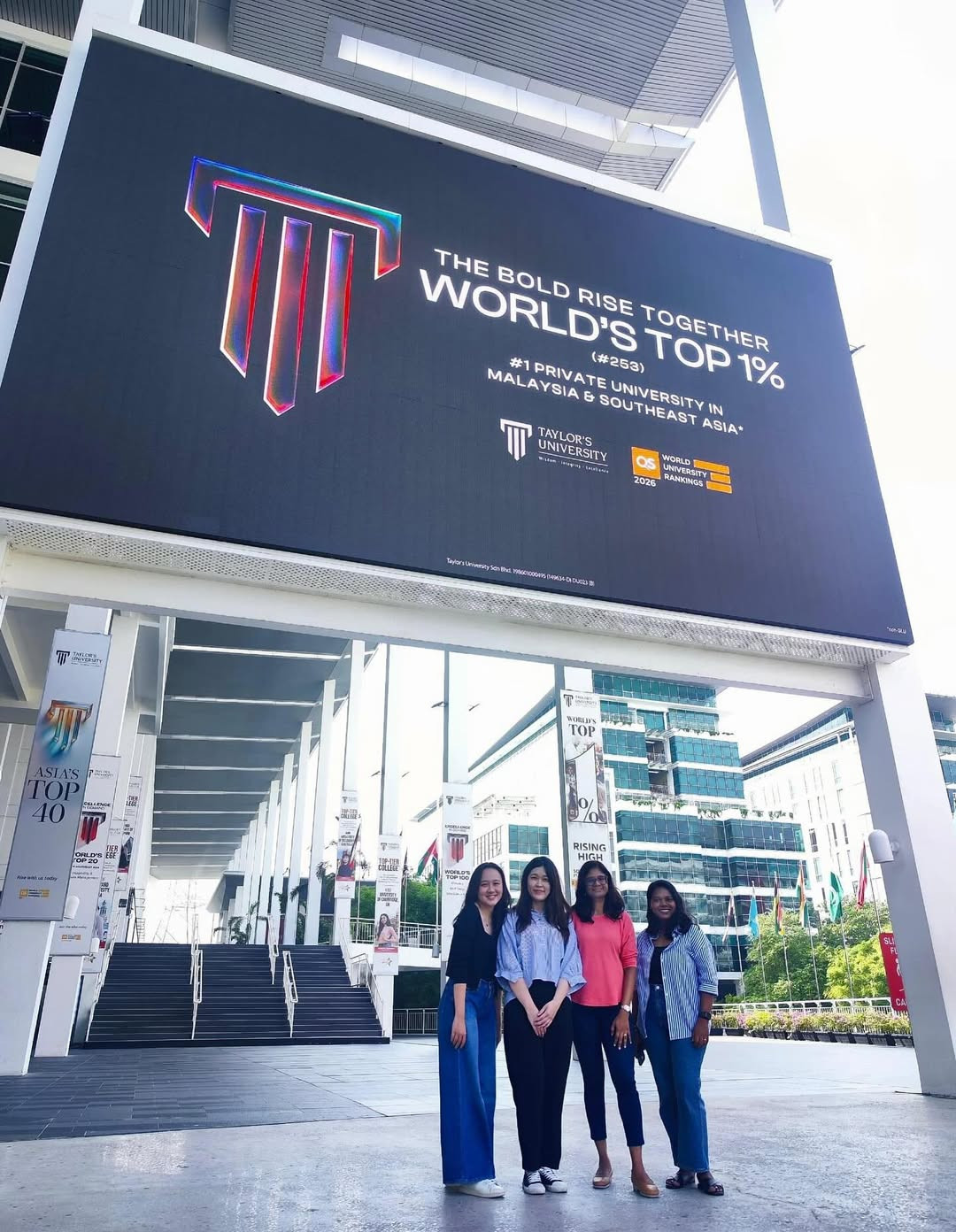 Photo: @projekbacabaca/Instagram