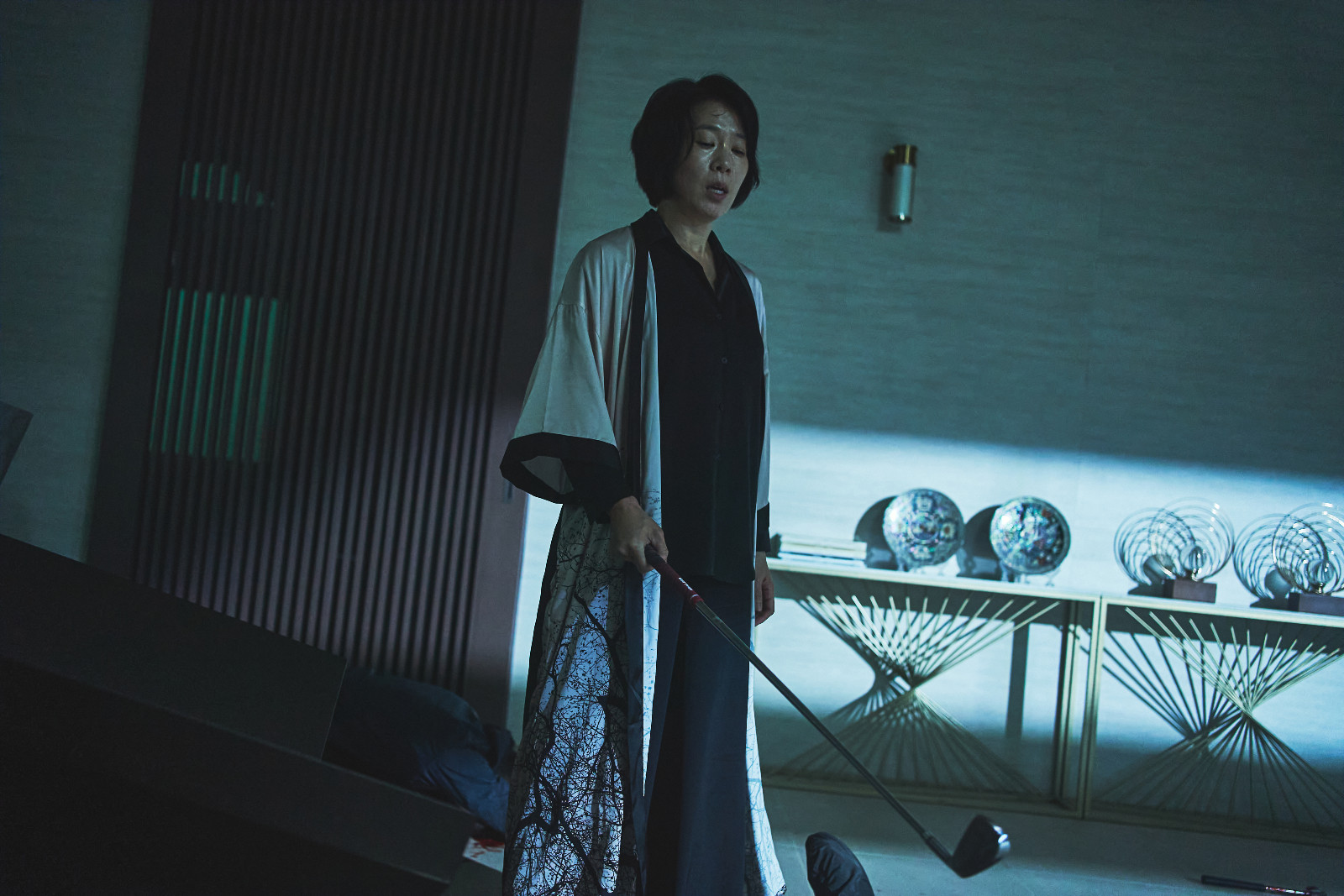 Wall to Wall Yeom Hye-ran as Jeon Eun-hwa in Wall to Wall. Cr. Young-Uk Jeon/Netlix © 2025