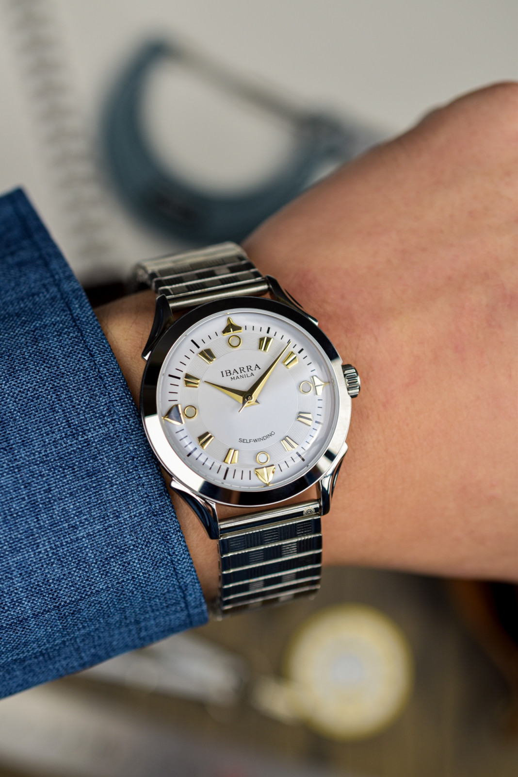 With its 36mm case, the Deco Ibarra Gran Luz promises an elegant fit on the wrist (Photo: courtesy of Francisco Moreno / Ibarra Watches)
