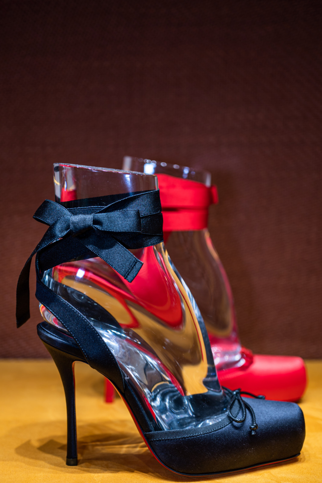 The Cassia Lace Up 100