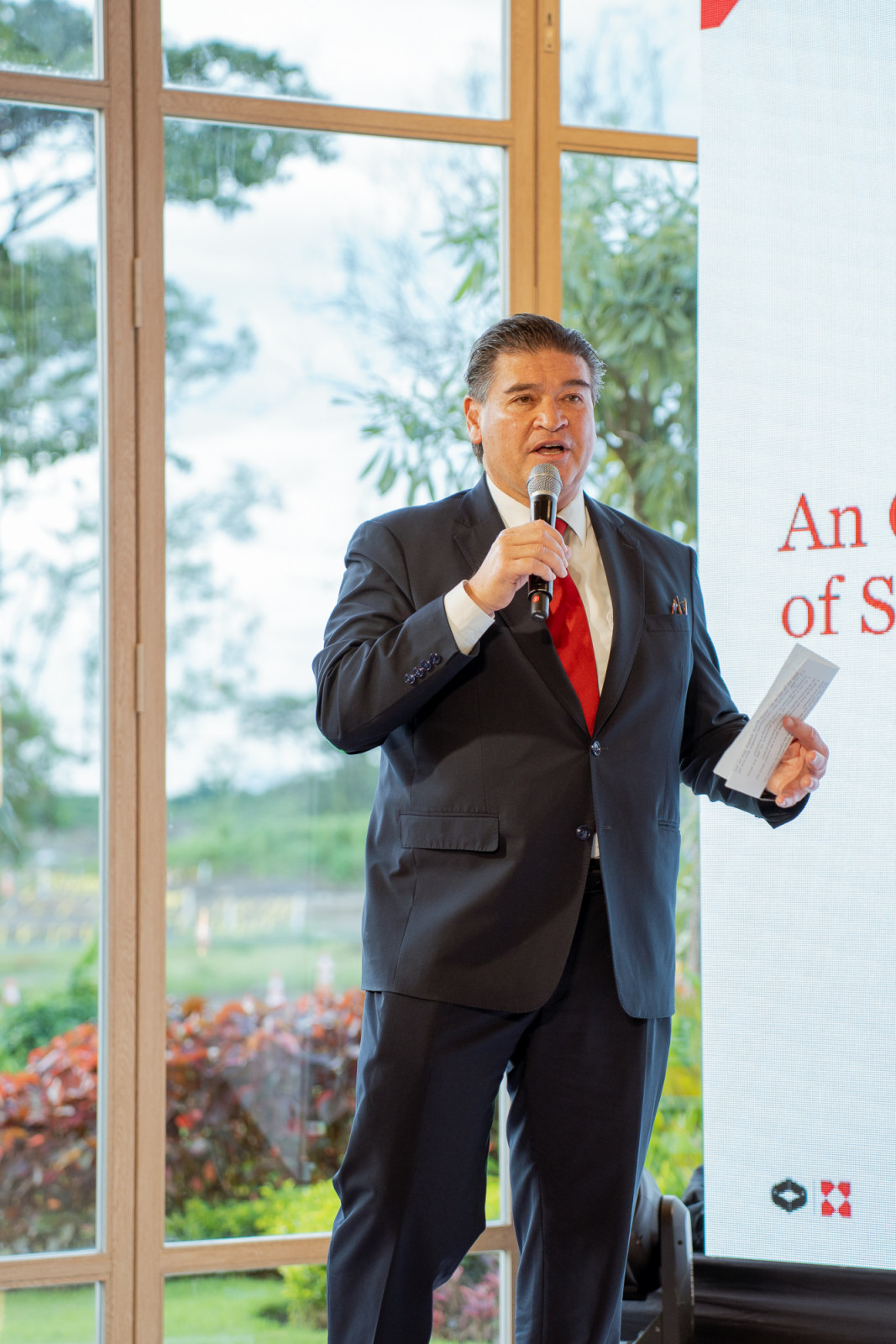 Santos Knight Frank CEO Rick Santos discusses how Southlinks Estate might just be the country's next Forbes Park (Photo: Southlinks Estate)