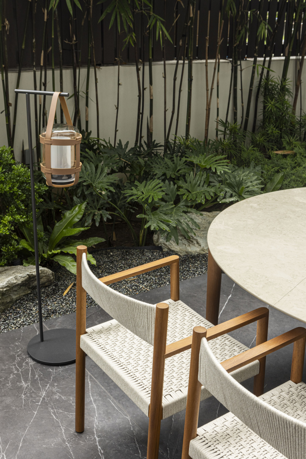 A closer look at the lanai of Lark Street Residence