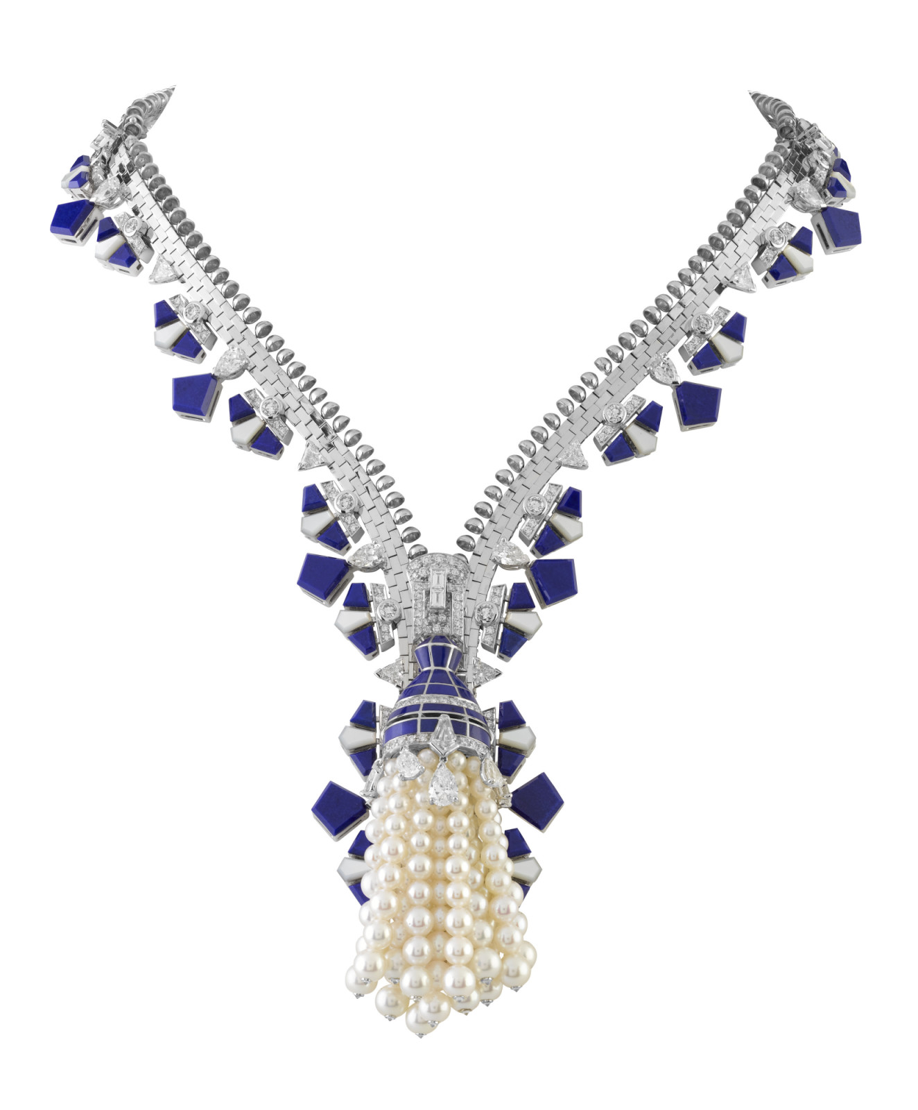 A Zip Antique necklace