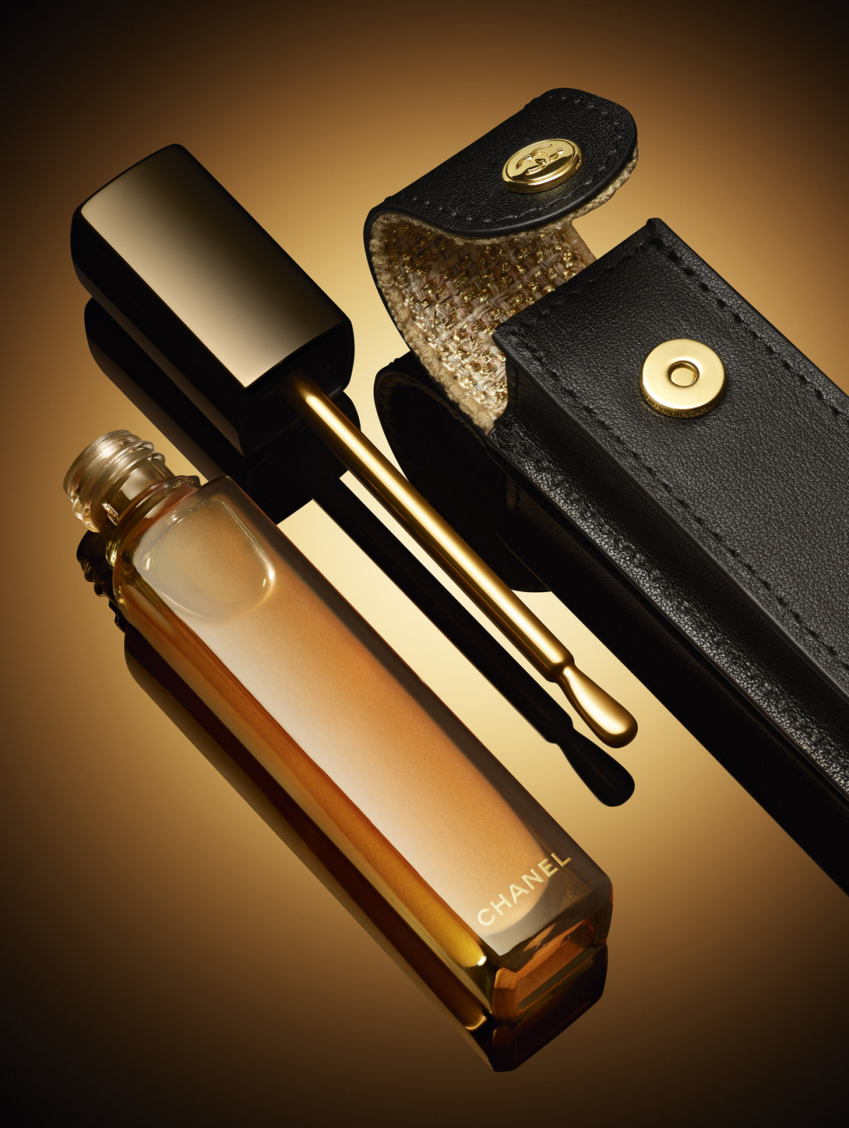Chanel unveils Sublimage L'Extrait Huile Lèvres, a luxurious lip